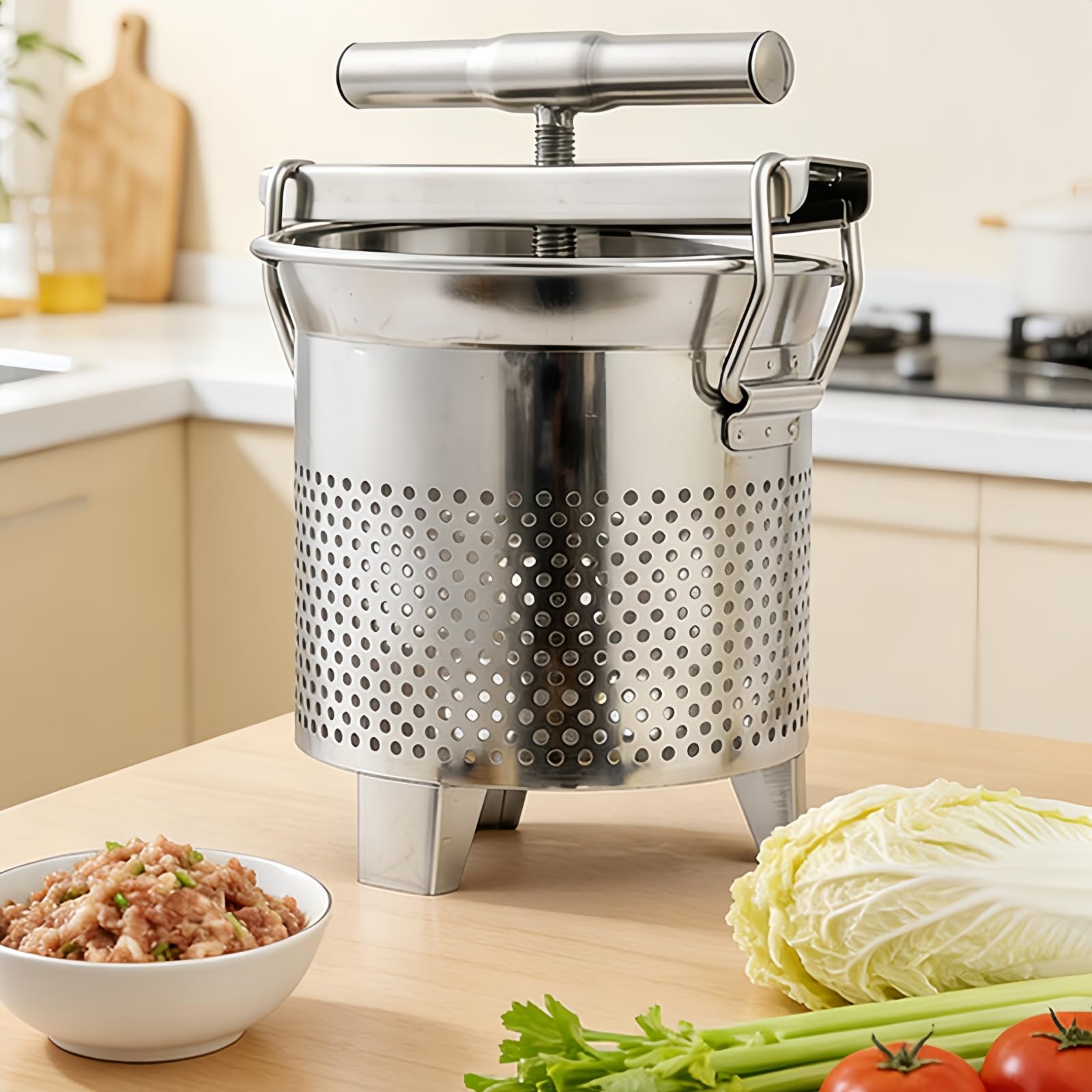 YXZQLOZ Manual honey press, stainless steel beeswax press, fully washable multi-functional separator, suitable for honey, fruit wine, yogurt, vegetables and oils.
