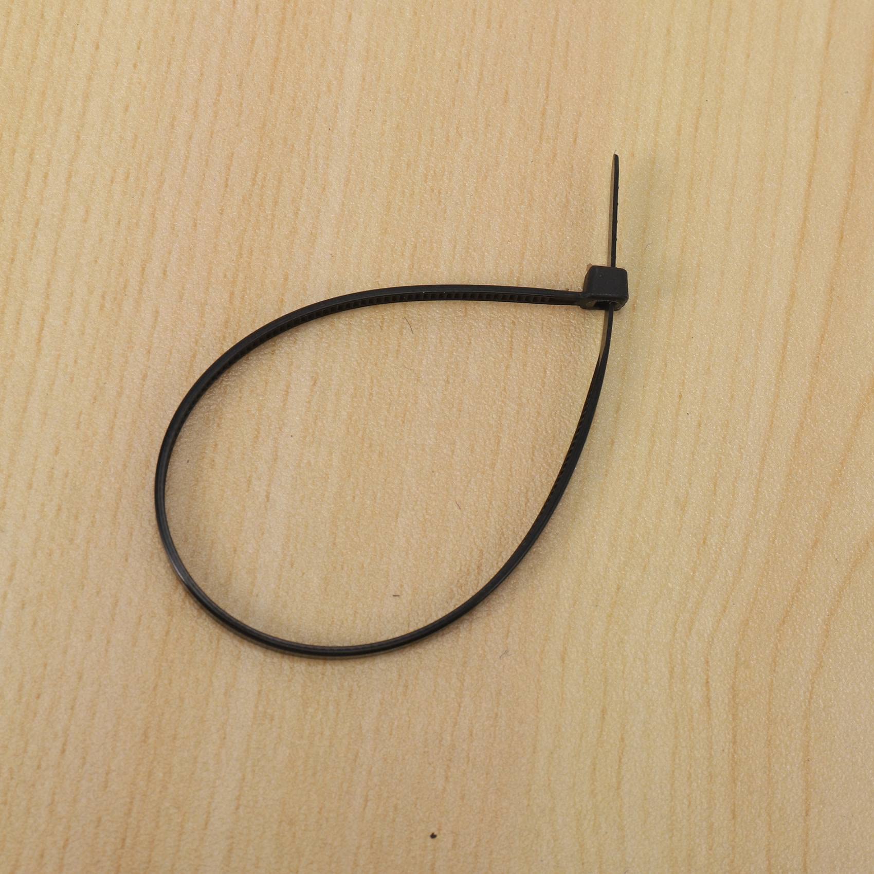 20 Fascette Fermacavo In Nylon Nero, 8mm X 150mm, Con Estremit&agrave; Alata, Uxcell