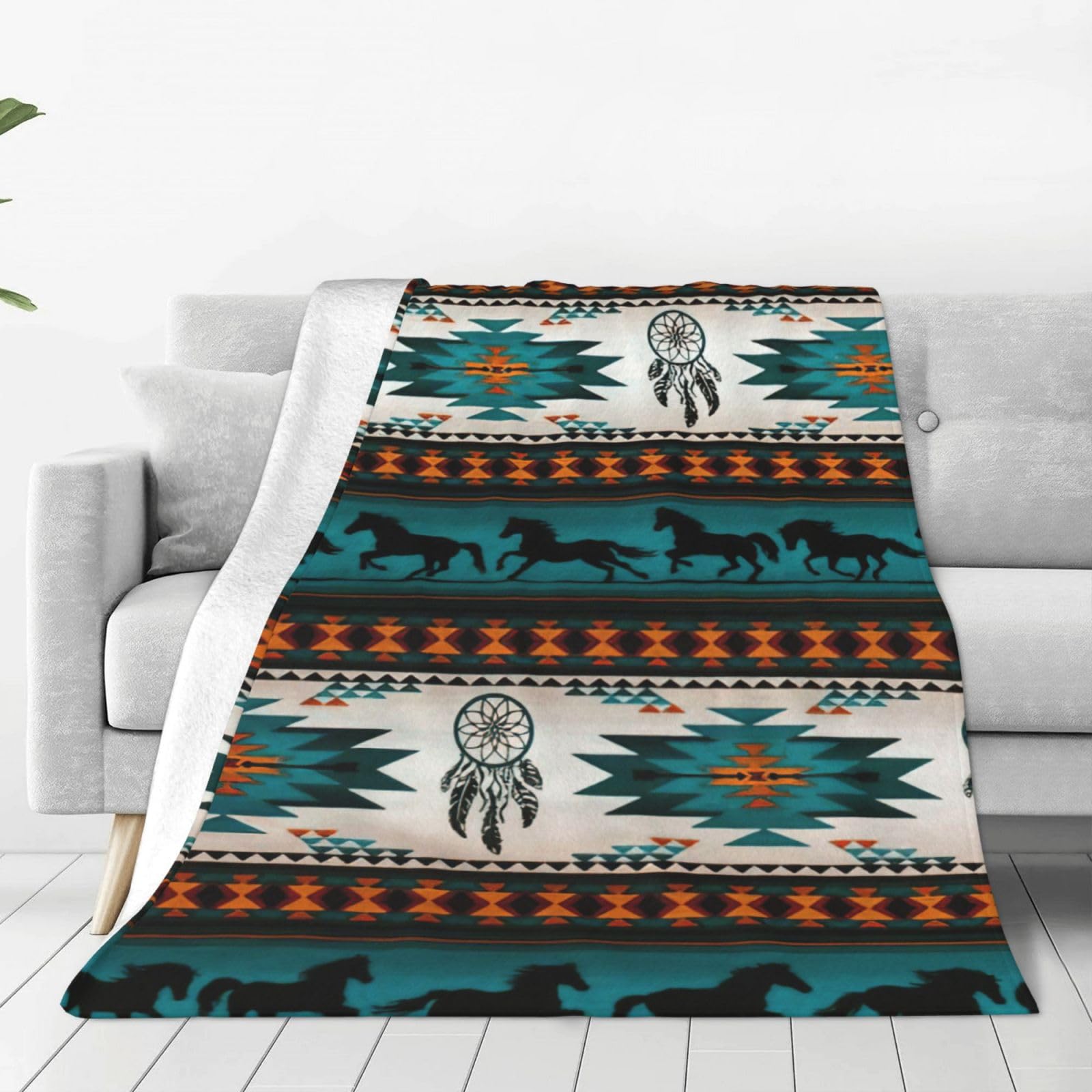 Couverture polaire cheval idéale pour vos soirées cocooning sur le canapé