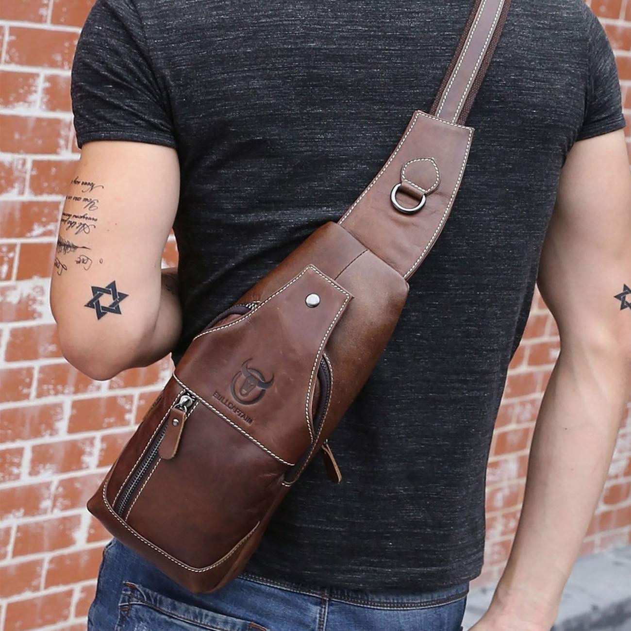 BULLCAPTAIN Bolso Hombre Pequeña Piel, Mochila de Cuero Autentico, Bolsos de Hombro y Pecho, Bolsos Bandolera, Bolsa Resistentes al Agua Para Escolare Ciclismo Senderismo (Marrón)