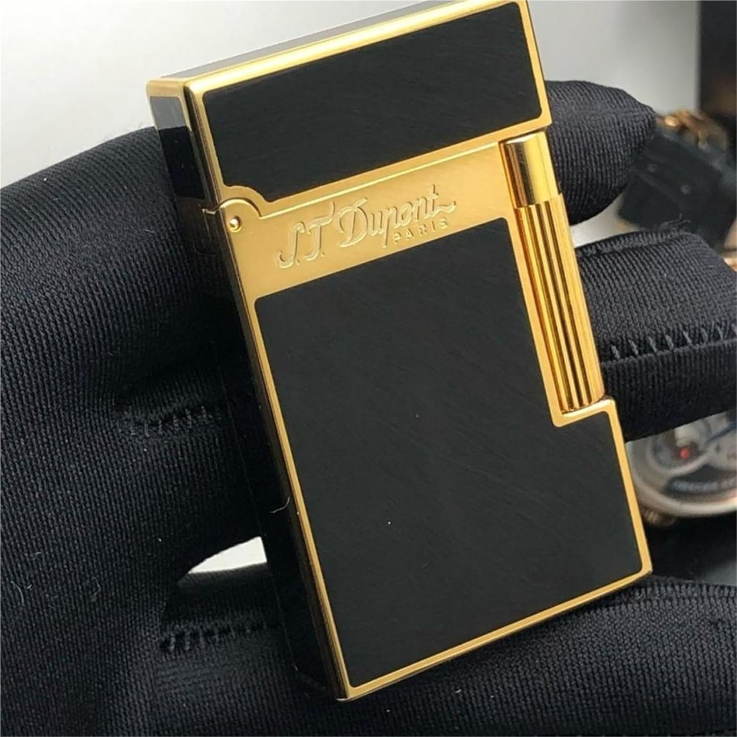 ライターケース | S.T. Dupont Official / エス・テー・デュポン 公式