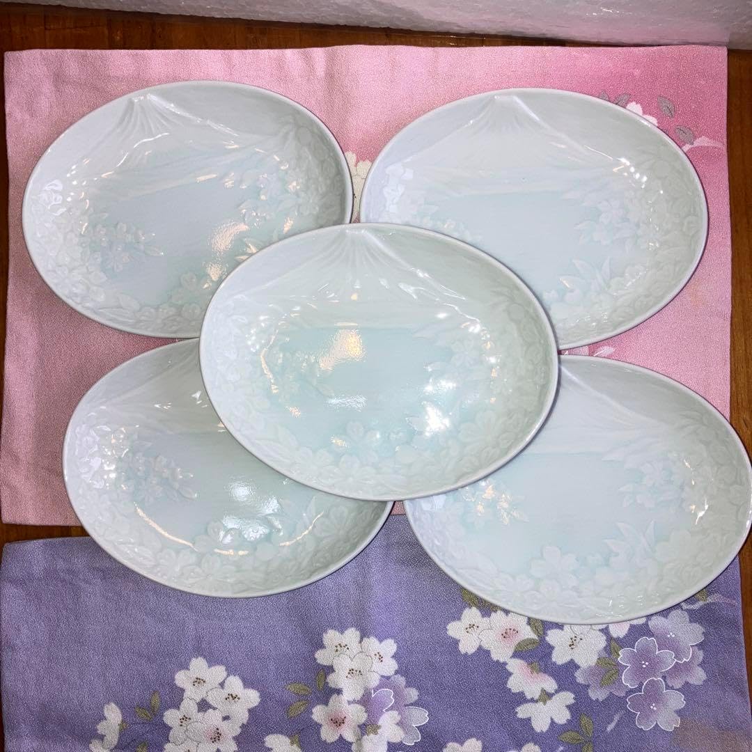 深川製磁 金襴桜 小皿 工芸品 2枚 アンティーク 深川製磁 六歌仙 深川製磁 金襴桜 小皿 工芸品 2枚 アンティーク 深川製磁 六歌仙