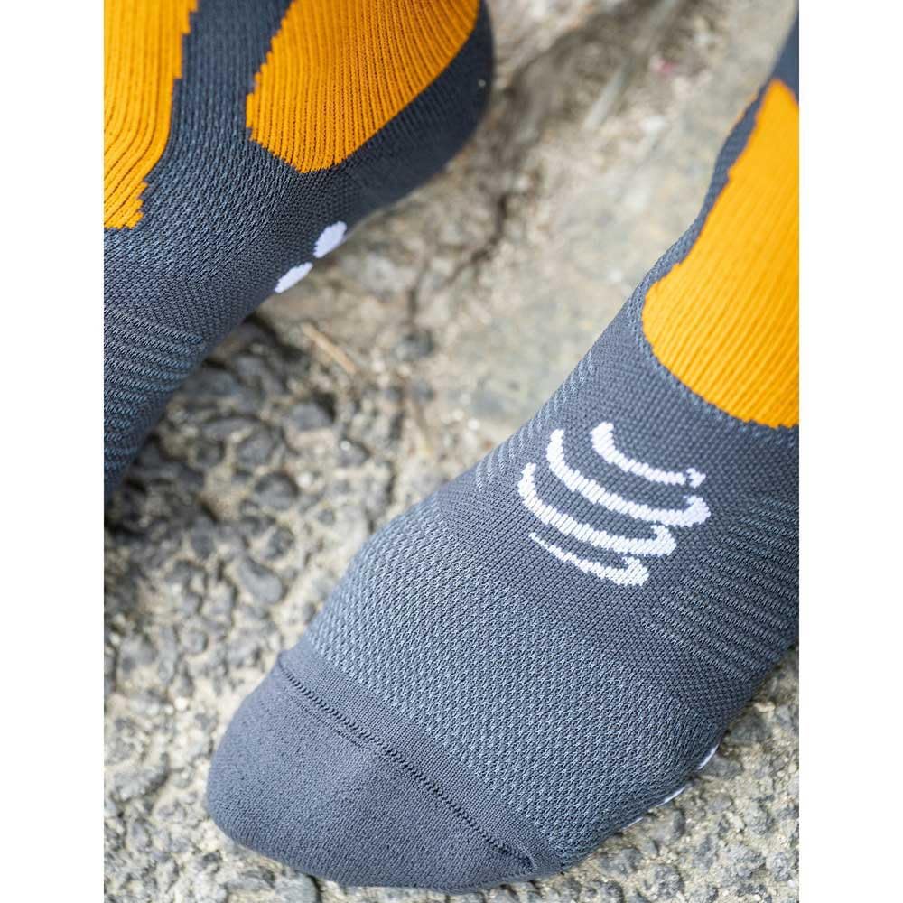 COMPRESSPORT Hiking Socks Calzini da Corsa Unisex per Adulti