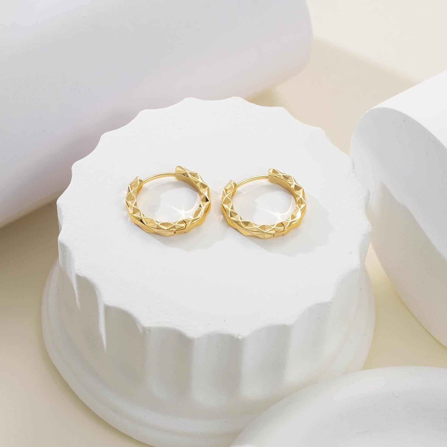 14K Gold Hoop Earrings for Women Gold Earrings for Women Hoop Earring for Womens Hoops Starry Surface Sparkling Brightly Hypoallergenic Hoops Earring for Womens 18mm - Image 4