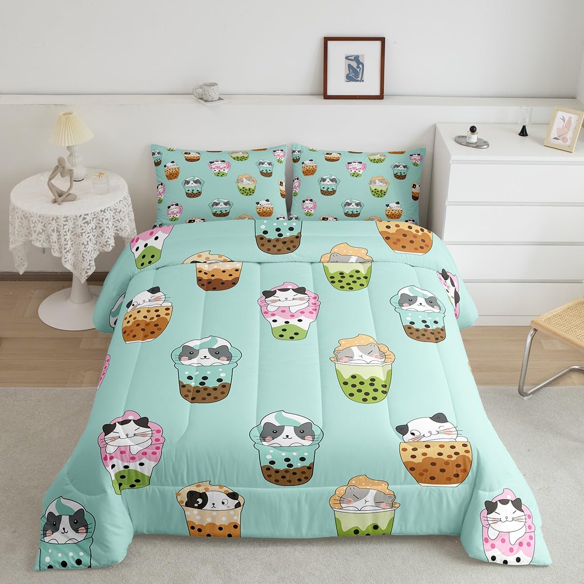 Feelyou Kids Milk Tea Comforter Set King Size, Cute Kitten Cat Bedding Set Bubble Tea Comforter Kids Boys Girls Kawaii Duvet Insert Room Decor with 2 Pillow Case