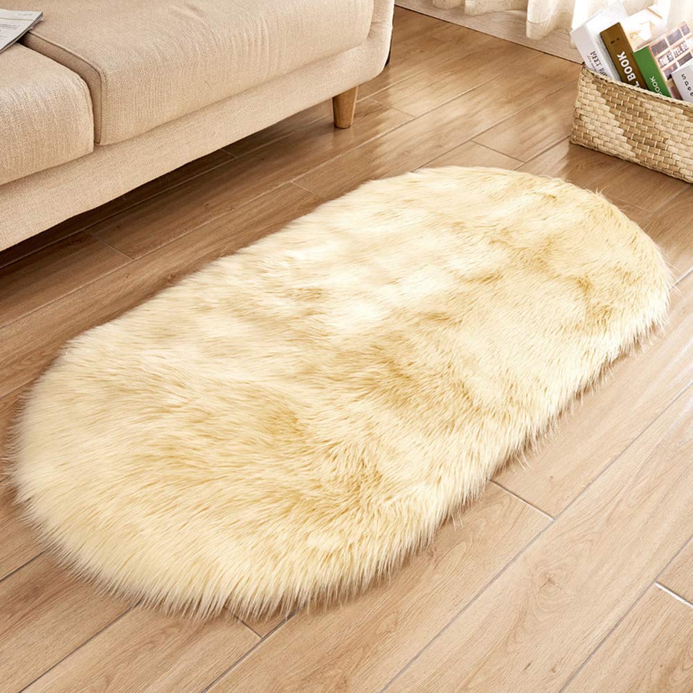 Shaggy Lammfellimitat Teppich Oval, Warme Kunstpelz-Haushaltspelz-Teppiche, rutschfeste Langhaarige Fellteppich für Schlafzimmer Wohnzimmer Kinderzimmer Stuhl Sofa Hellgelb 90X150CM