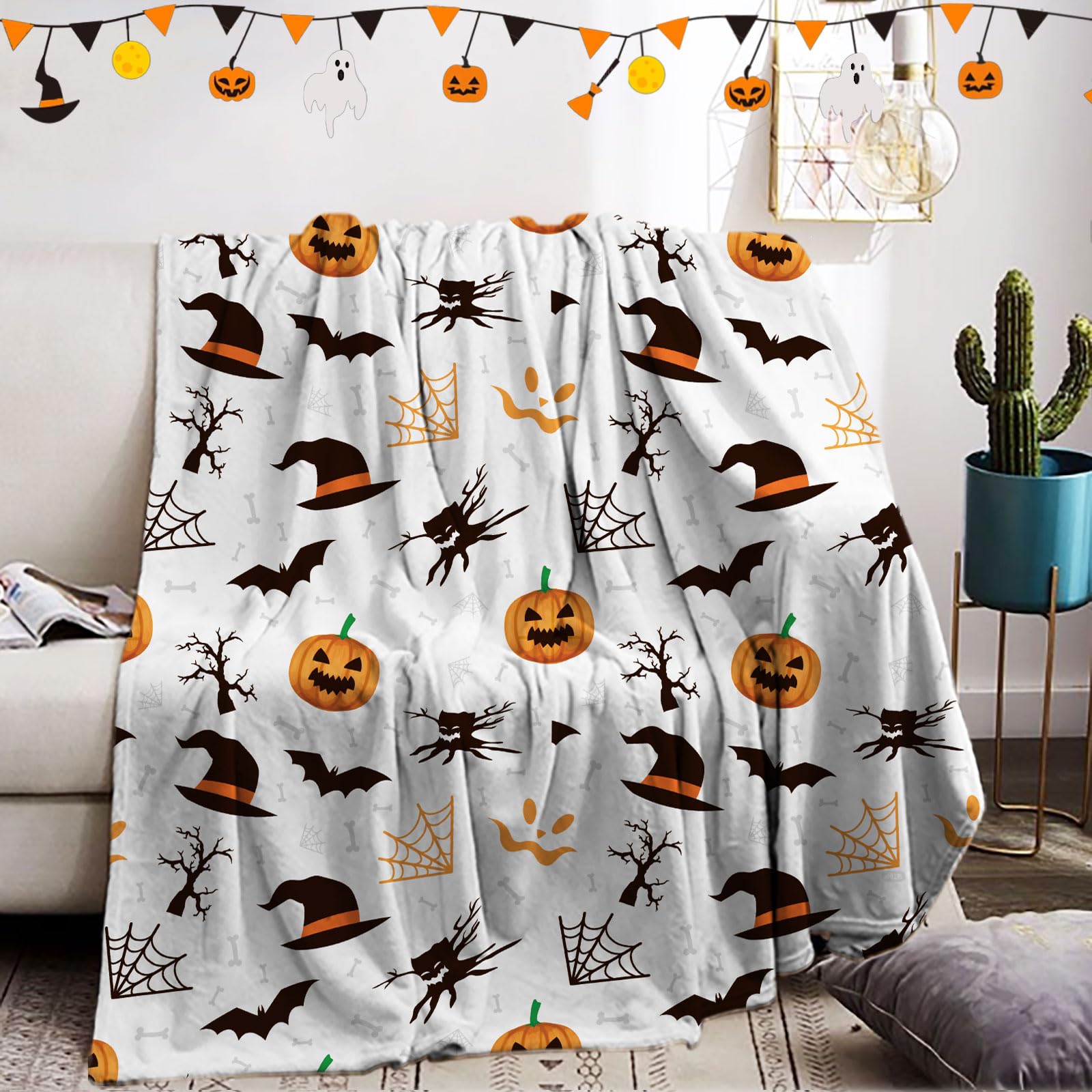 Plaid Halloween blanc anti-froid en flanelle douce pour apaiser vos soirées fraîches
