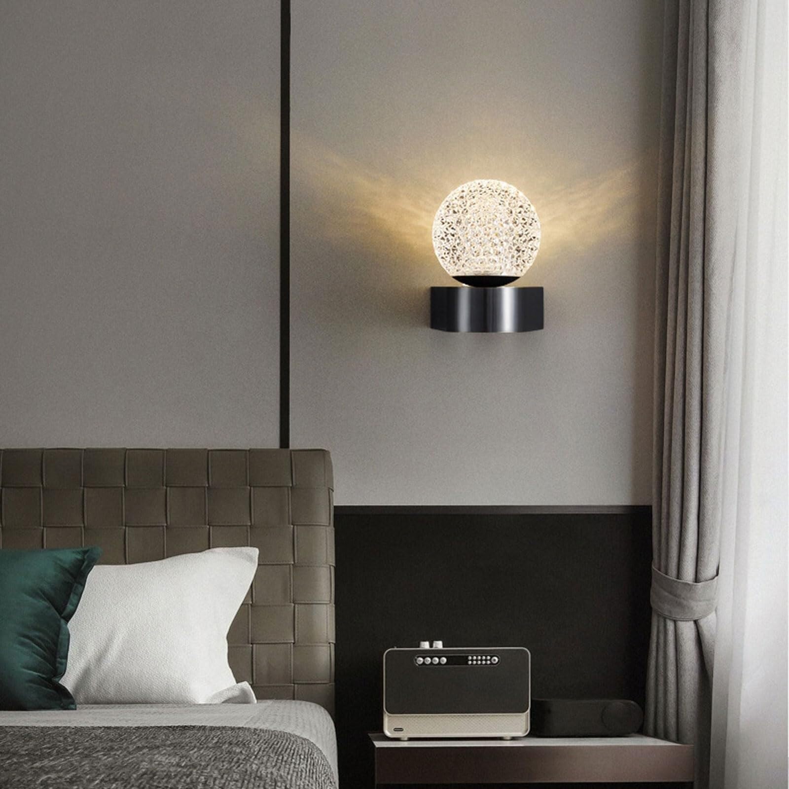 Applique da Parete per Interni in Ottone Oro/Nero Bianco Paralume Sferico in Vetro Lampada da Parete G9 per Soggiorno
