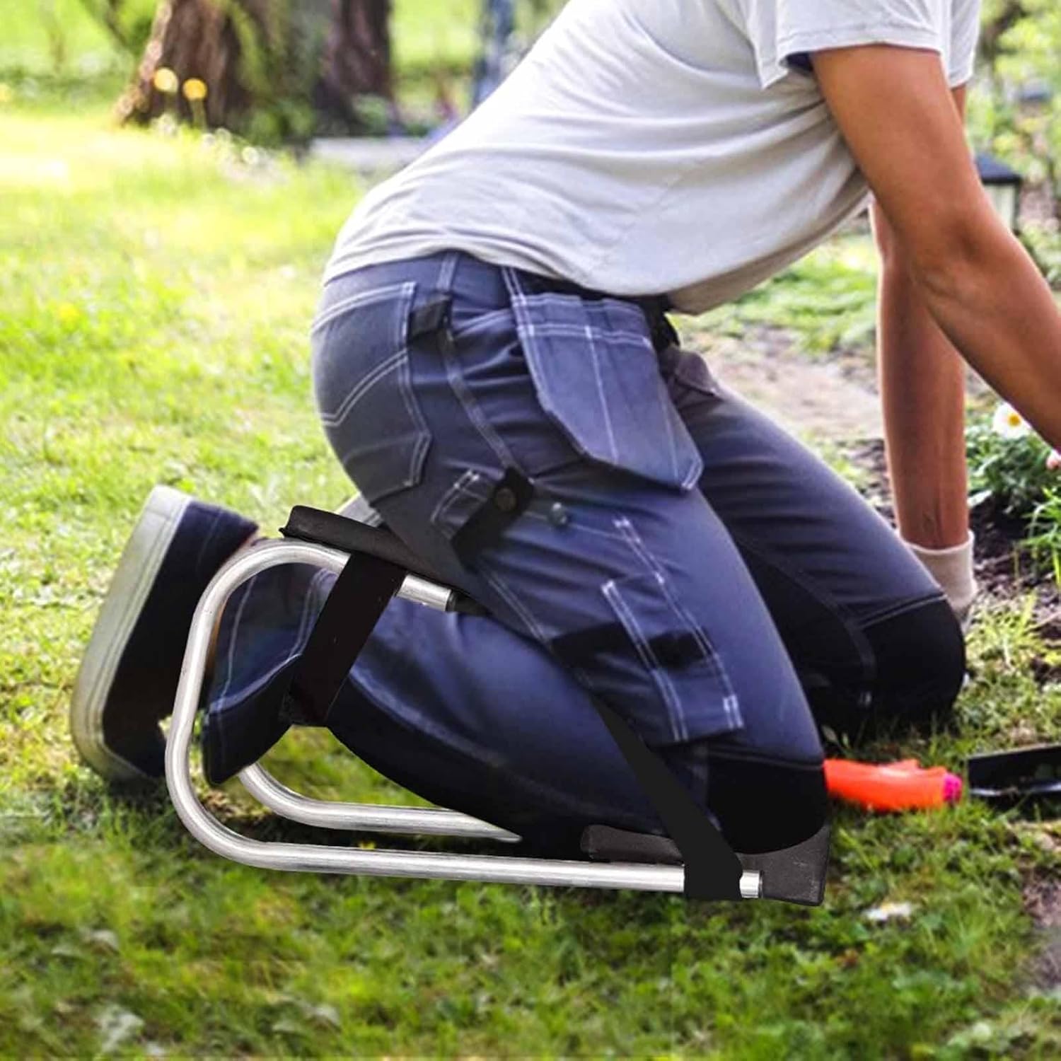 Knee Seat Gardening Stool for Pruning, Farm Work, Weeding - Adjustable, Labor-Saving Tool for Gardeners, Farmers - Comfortable Garden Seat