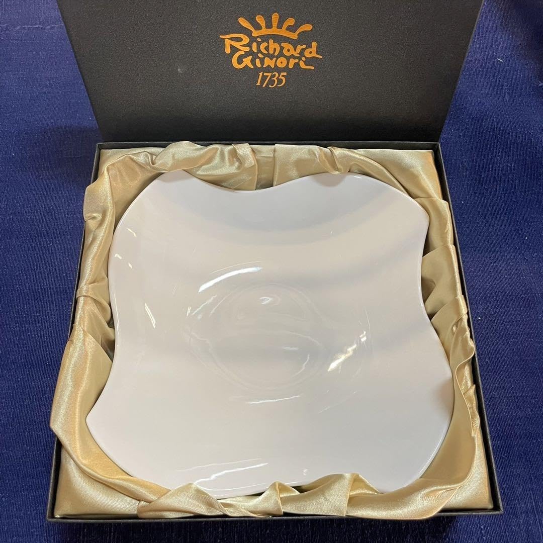 Amazon.co.jp: リチャードジノリ デダロホワイト マルチボール 22cm