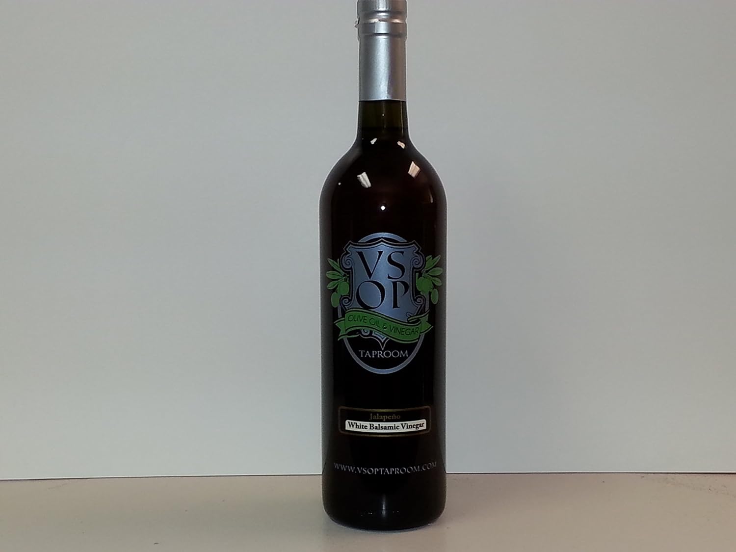 VSOP Jalapeno Aged White Balsamic Vinegar of Modena (375 ml / 12.68 oz)