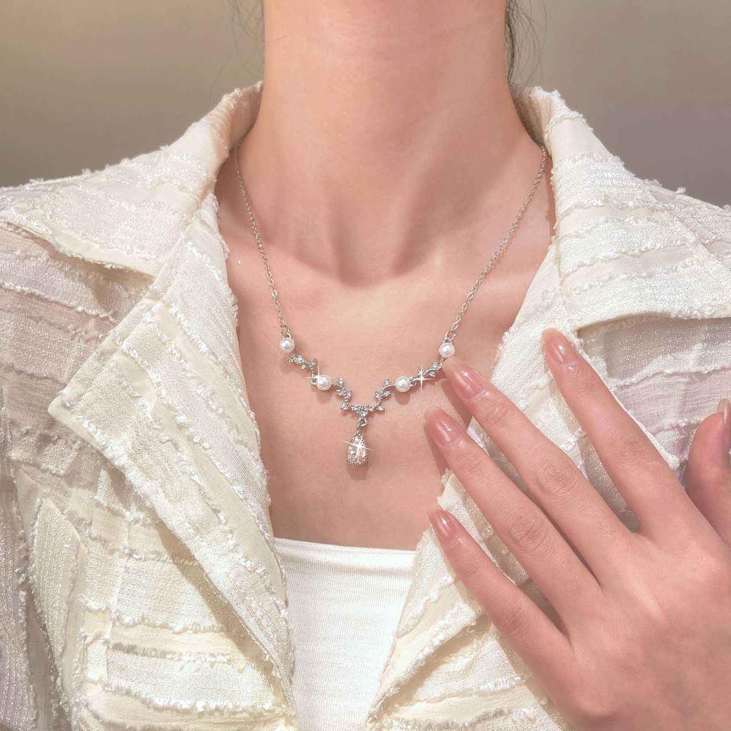 Vintage Teardrop Crystal Pendent Necklace Gold Pearl Necklace Chain Cz Leaf Choker Necklace Bridal Cz Pearl Necklace Rhinestone Leaf Necklace Jewelry for Women - Image 2