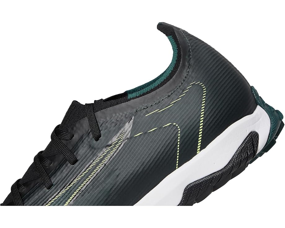 PUMA Ultra 6 Match Turf Trainer Soccer Cleats - Right View