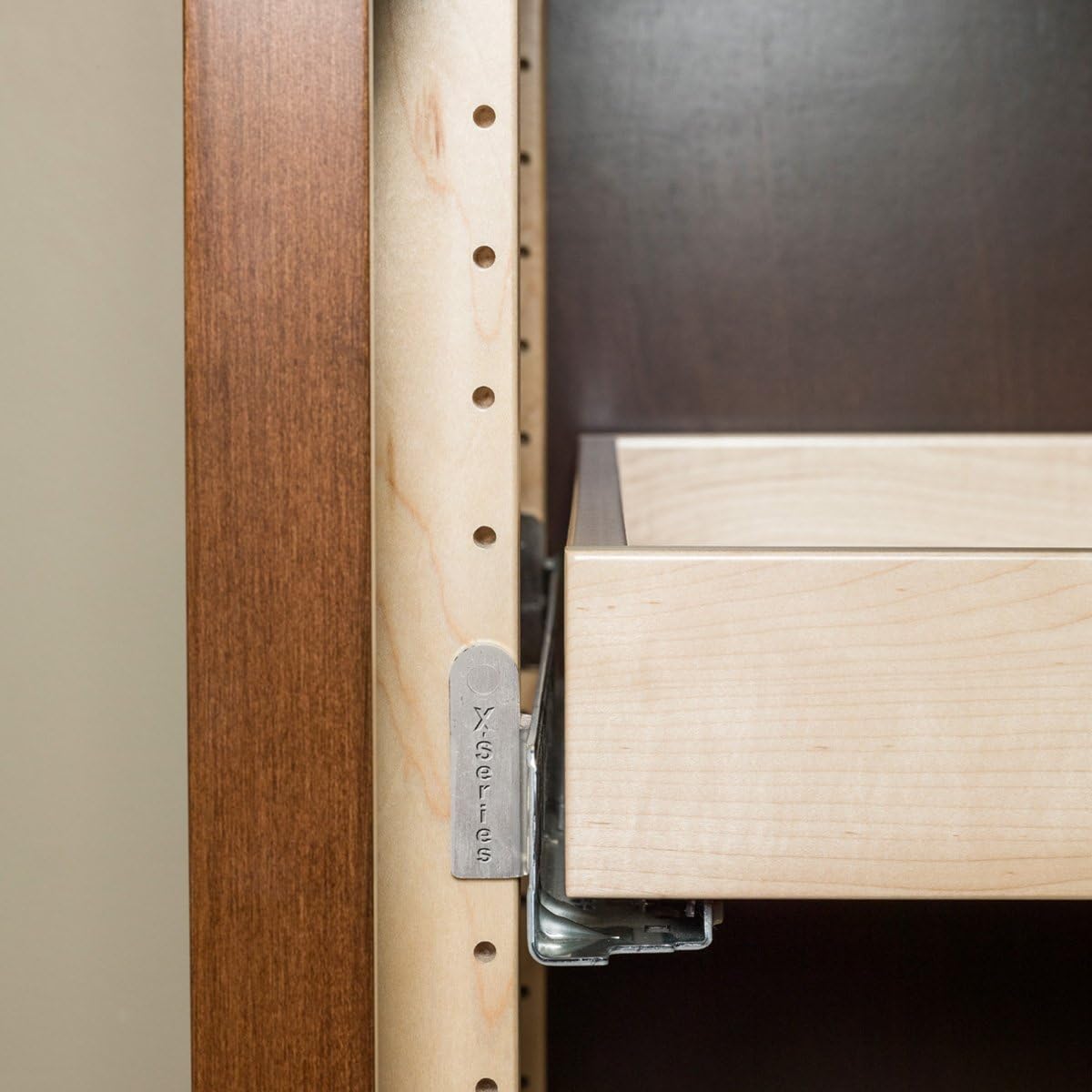 Crеаtіvе Prоduсt Century Components X BRACKET KIT 220......1.25 X 58-9/16 with Pilasters and Hardware - enough to complete 5 shelves