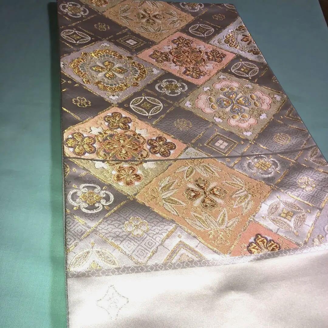 西陣織袋帯未仕立品（株）ふくい 薄金箔引地雲取七宝華文 新品芯入仕立代込み Amazon.co.jp: 西陣織高級袋帯未仕立（株）藤原 白銀箔引菱取吉祥華文