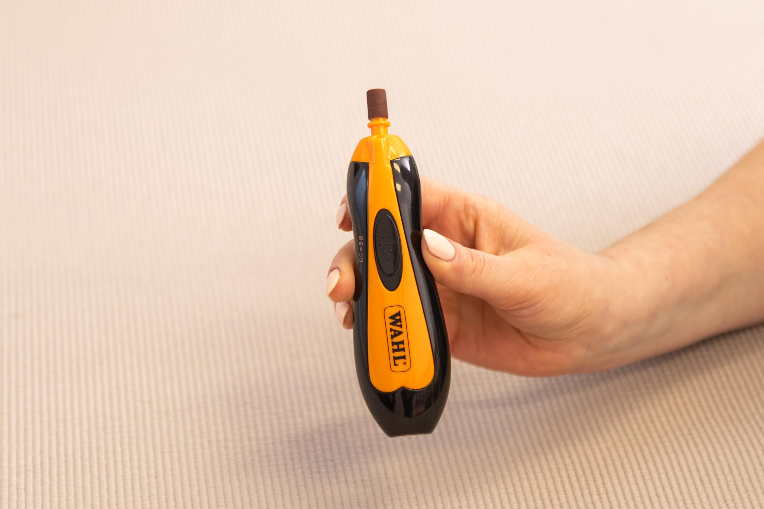 Wahl Pet Nail Grinder - Lima Unghie Animali Domestici, Lima per Unghie silenziosa e Leggera, 2 impostazioni di velocità, sicura e Delicata, Arancione