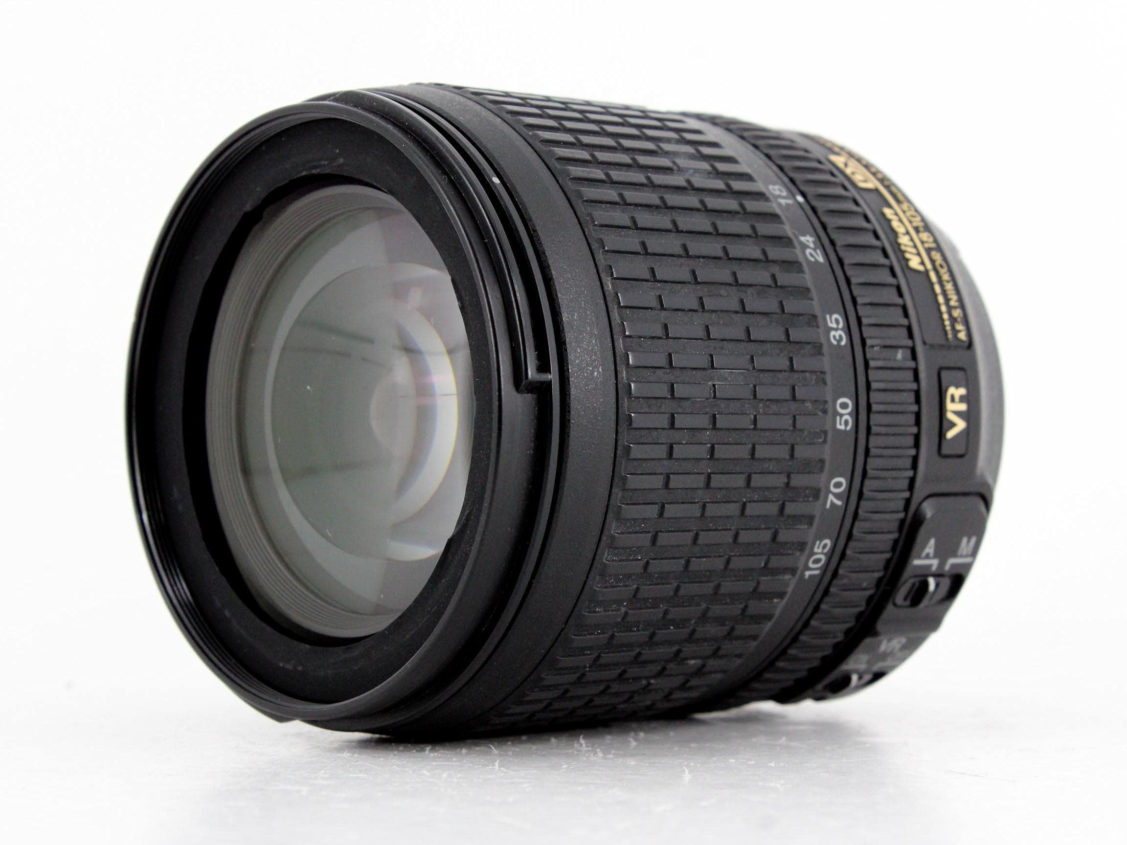 Nikon D90 Appareil photo numérique Reflex 12.3 Kit Objectif AF-S DX VR 18-105 mm Noir
