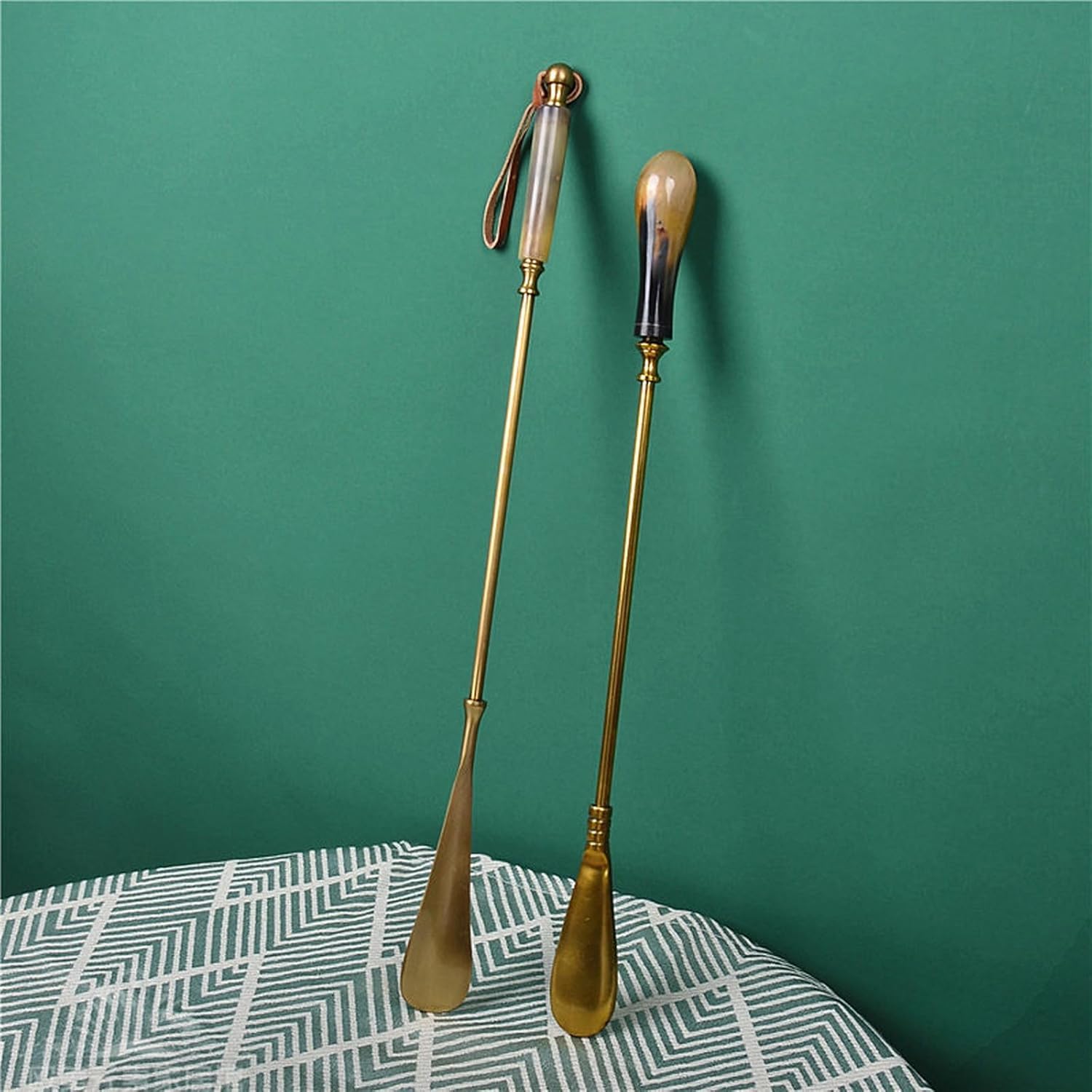 Calzador De Latón Largo, Calzador De Metal Duradero para Personas Mayores, Bastón Ligero para Ponerse Zapatos con Cordón De Cuero para Mujeres Embarazadas Y Hombres.