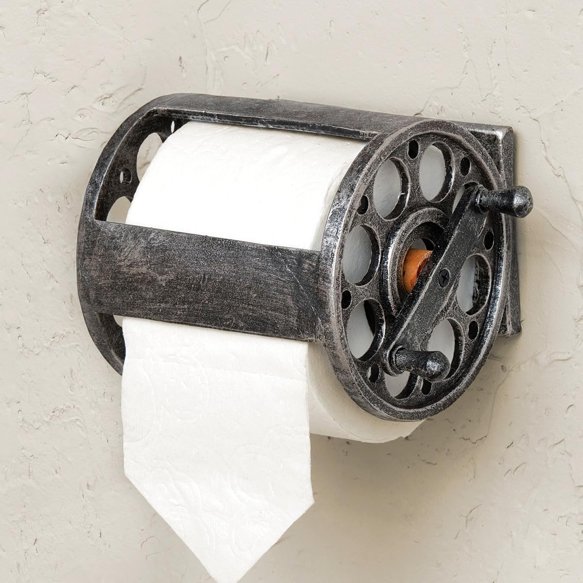 Amazon.com: BLACK FOREST DECOR Fly Fishing Reel Toilet Paper Holder ...