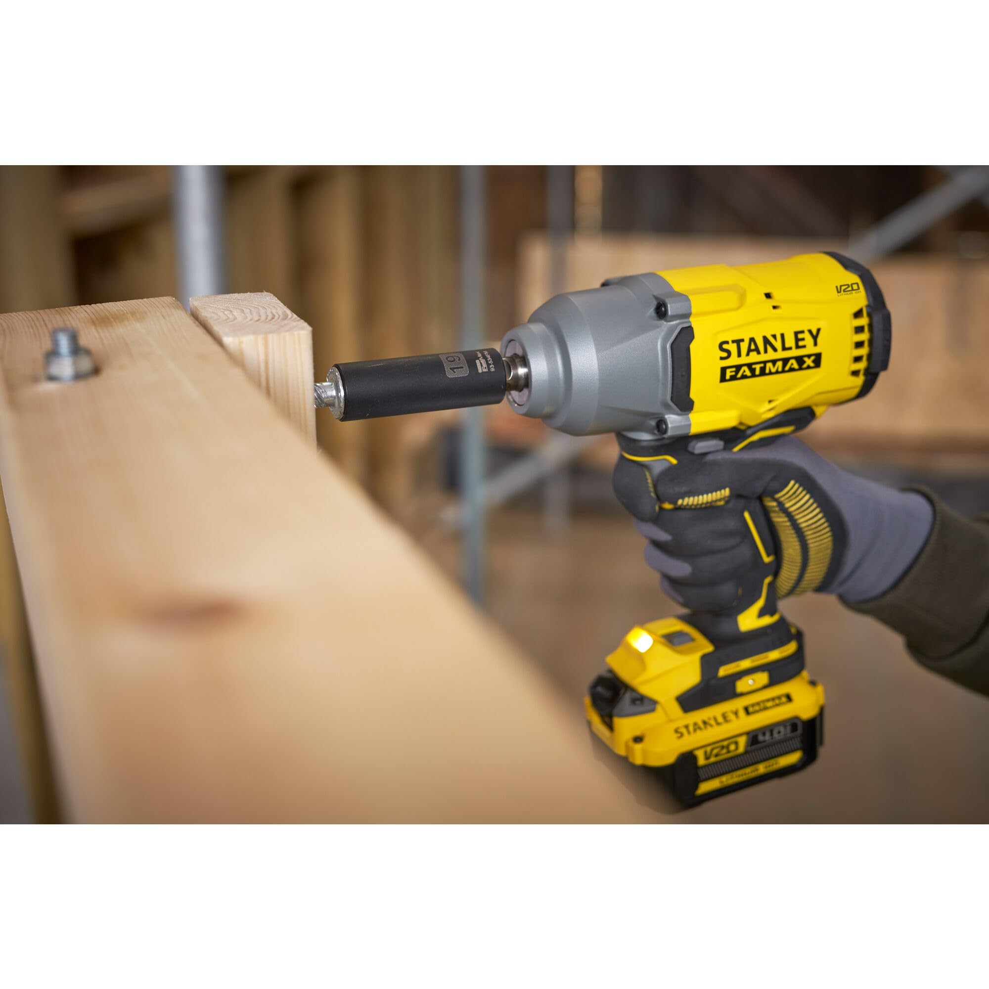 Stanley Clé de Impacto BRUSHLESS V20 Li-ION 18V 1/2" 949Nm, velocidad 0-400/1.200/2.000 RPM, impactos 0-2.600 ipm. Sin cargador/batería pour Pros et bricoleurs, idéal pour Bricolage fiable
