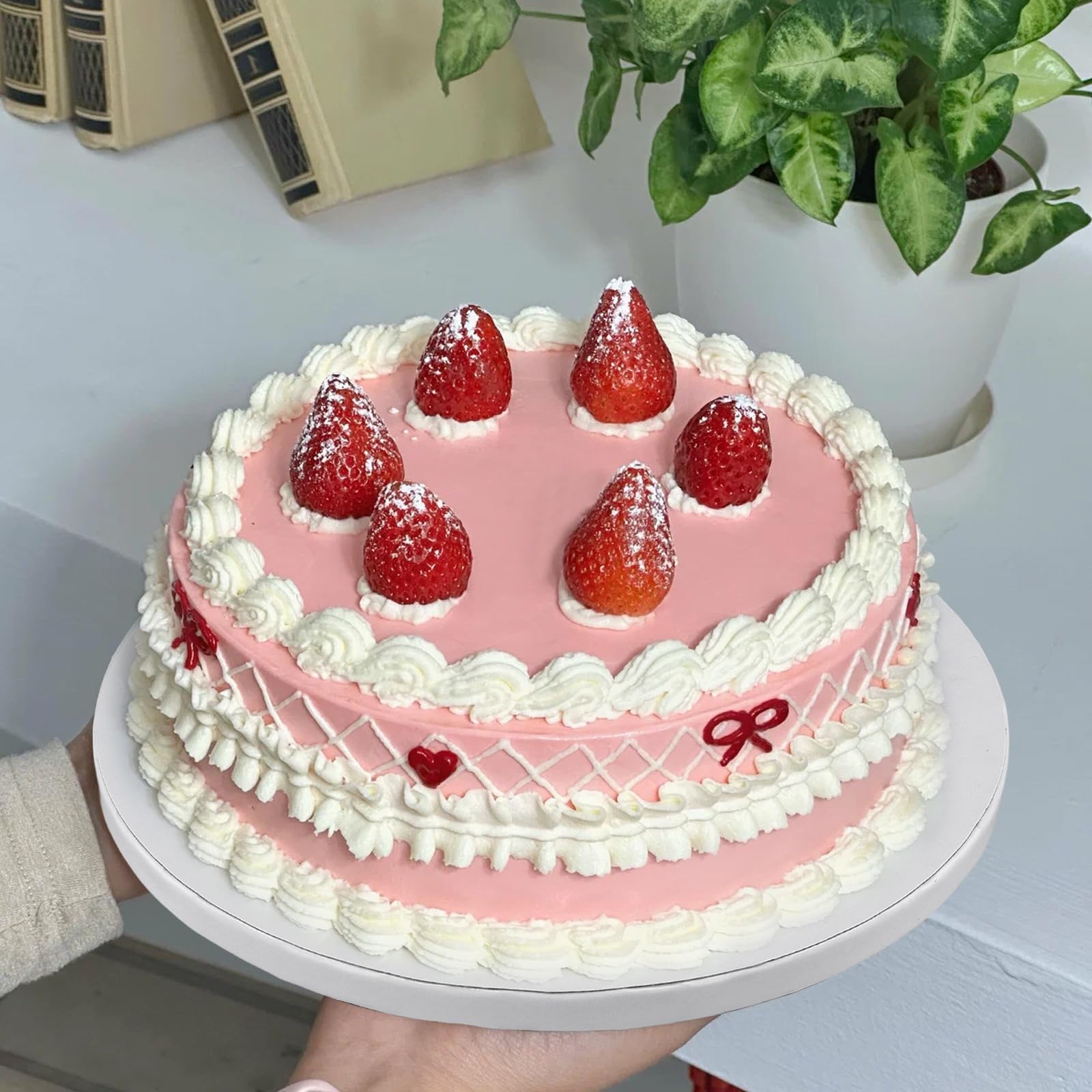 MOUYAT Lot de 12 planches à gâteau rondes ondulées blanches de 20,3 cm et 12 mm d'épaisseur pour pâtisserie, décoration, service