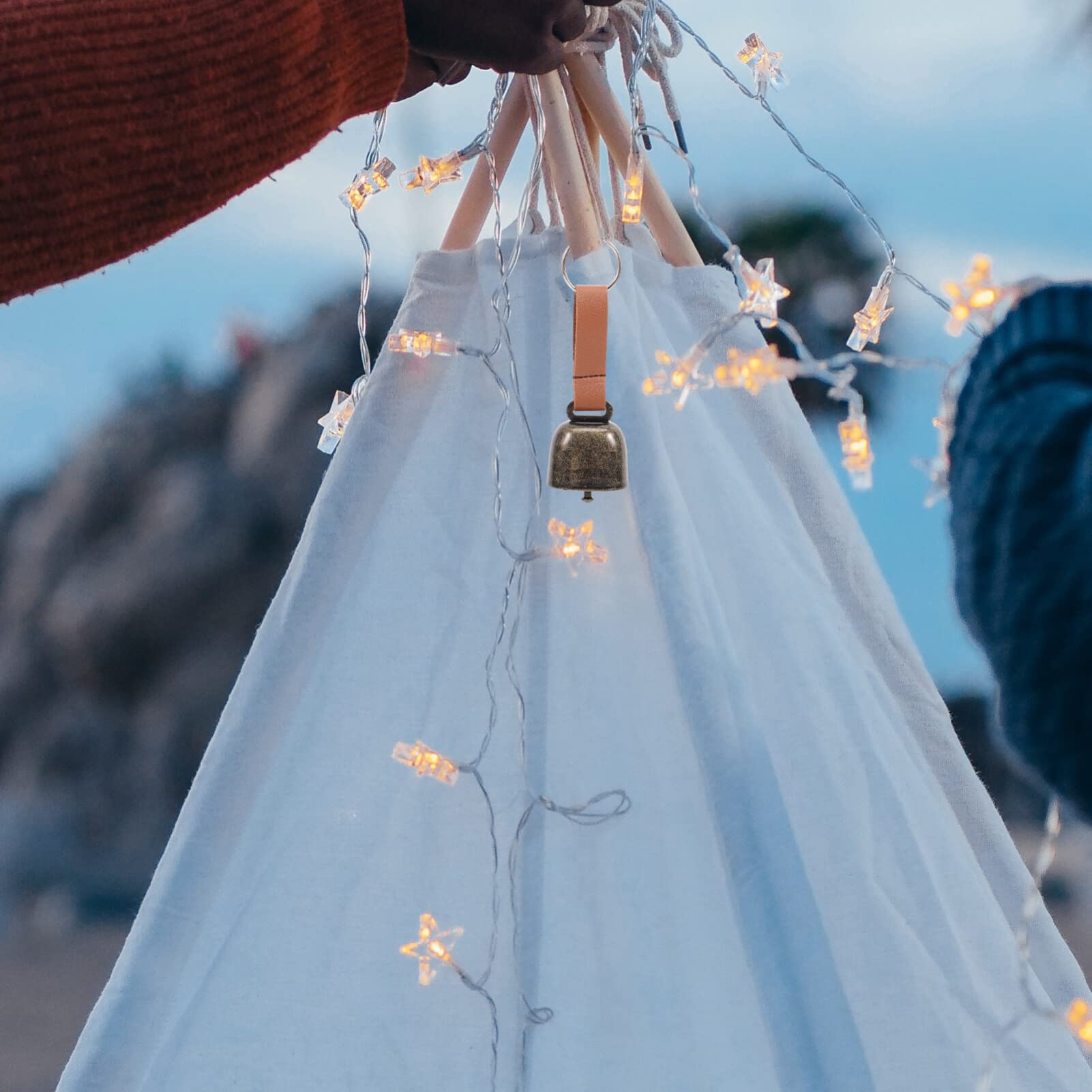 INOOMP Loud Bear Bell Hiking Gear Metal Bear Bells Camping Bear Bell Emergency Bell Pendant for Survival Hiking Biking Fishing Climbing Outdoor 2pcs