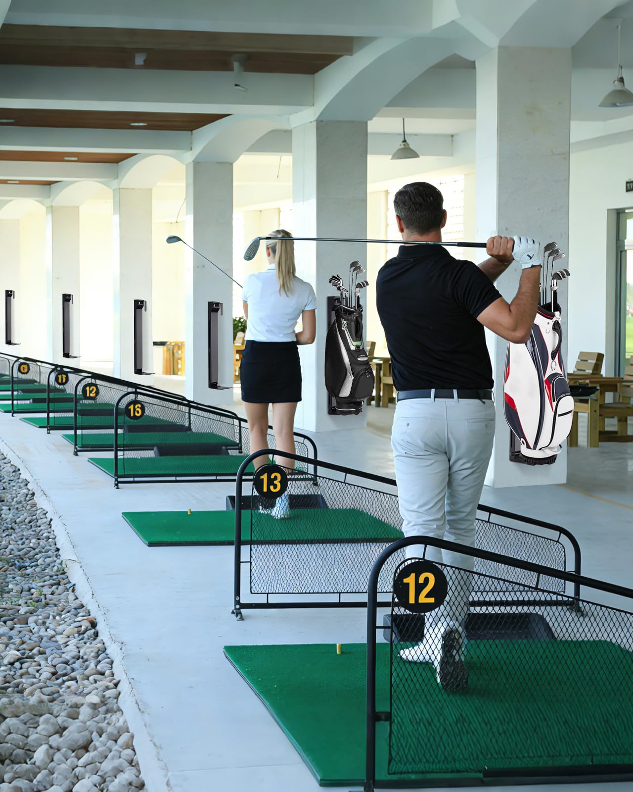 Golftaschen-Aufbewahrungsregal, Wandhalterung, Golftaschenregal für Garage, Golftaschenständer für Display, Golftaschenhalter für Wand, Golfzubehör für Herren, höhenverstellbar, Schwarz