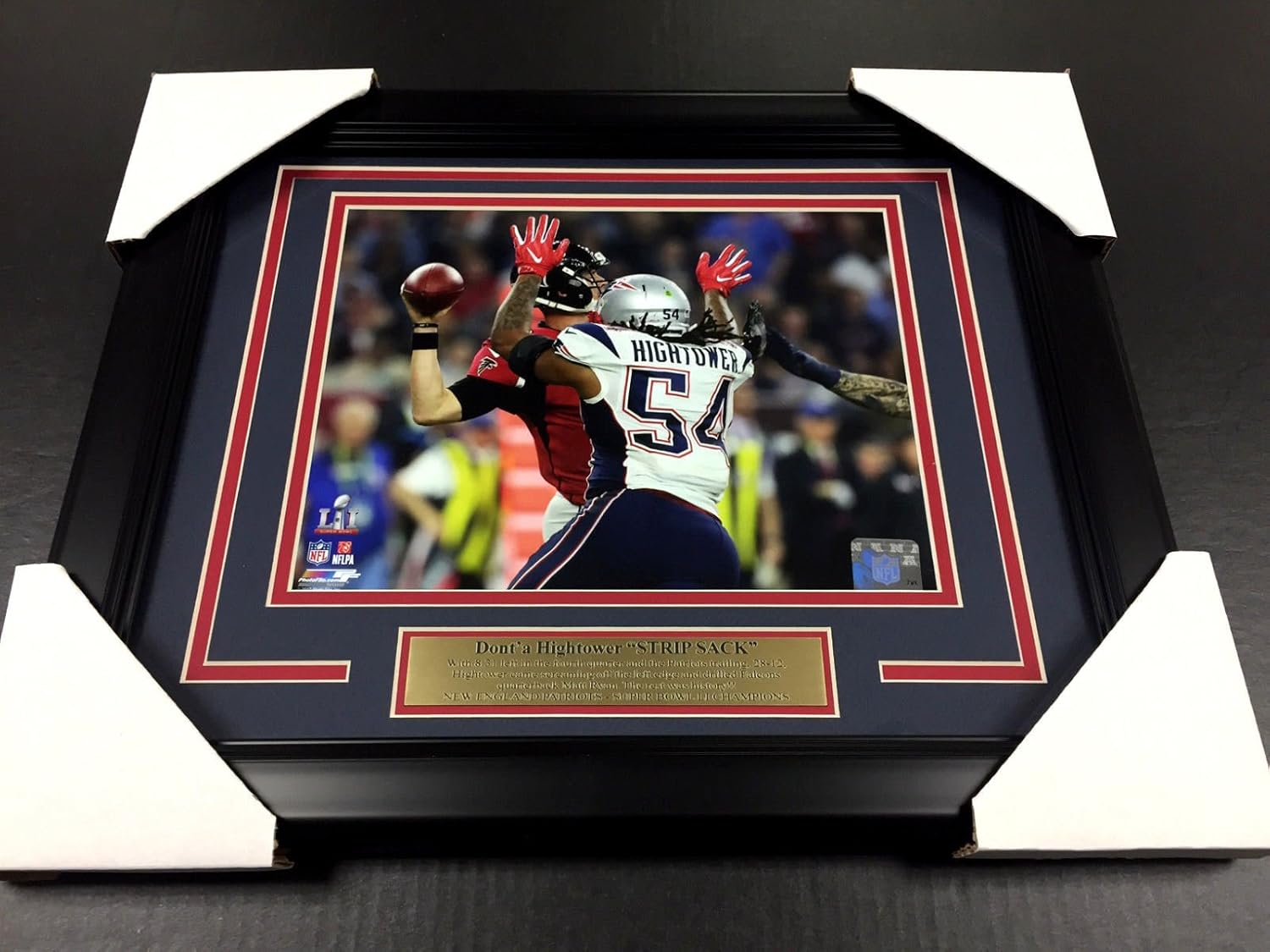 DONT'A HIGHTOWER STRIP SACK SUPER BOWL LI NEW ENGLAND PATRIOTS 8x10 PHOTO FRAMED