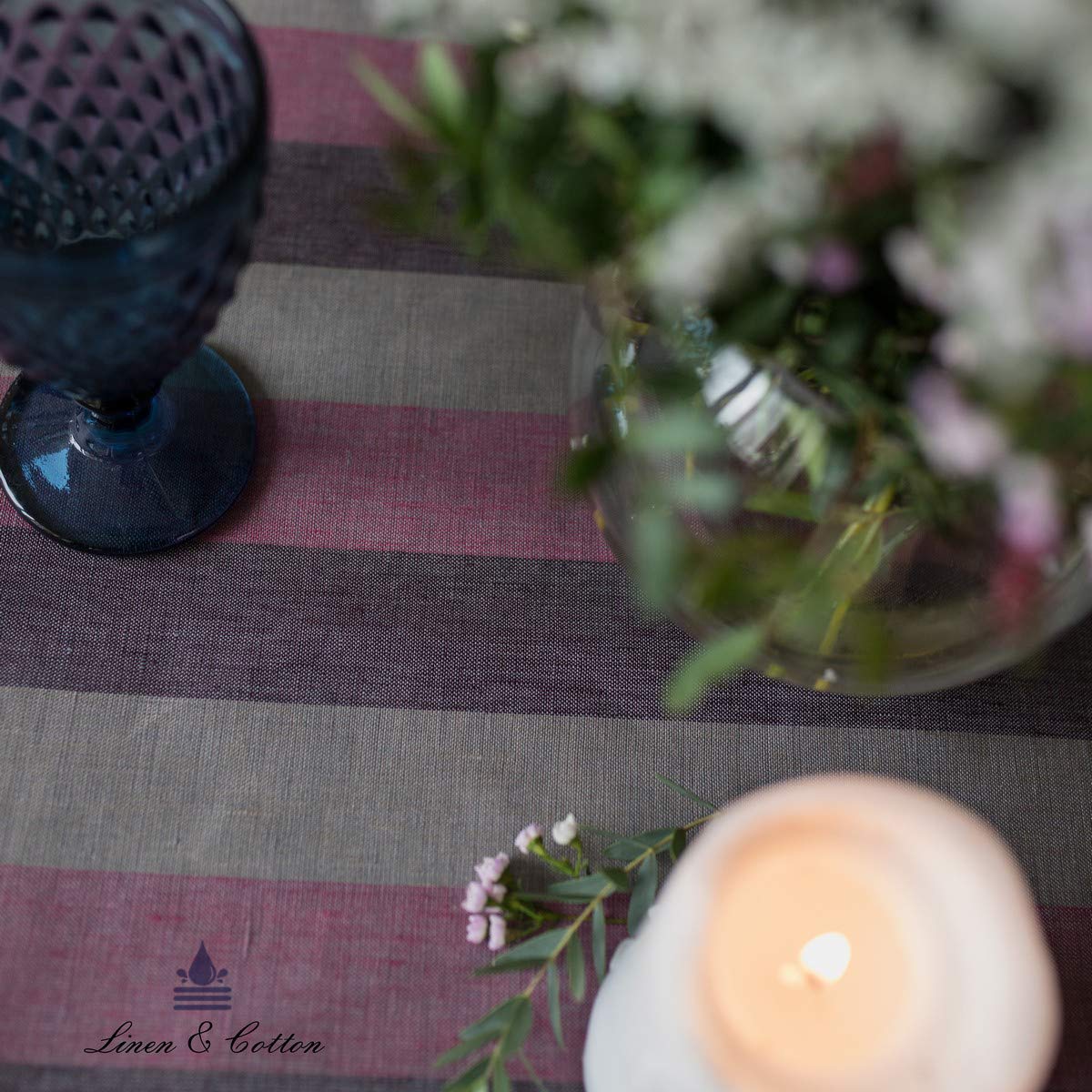 LINEN & COTTON Tovaglia da Tavola Antimacchia Impermeabile in Tela Cerata Silva - 100% Lino, Viola Rosa Grigio (147 x 250 cm) Antiscivolo Tovaglia Rettangolare A Strisce da Esterno Interno Giardino