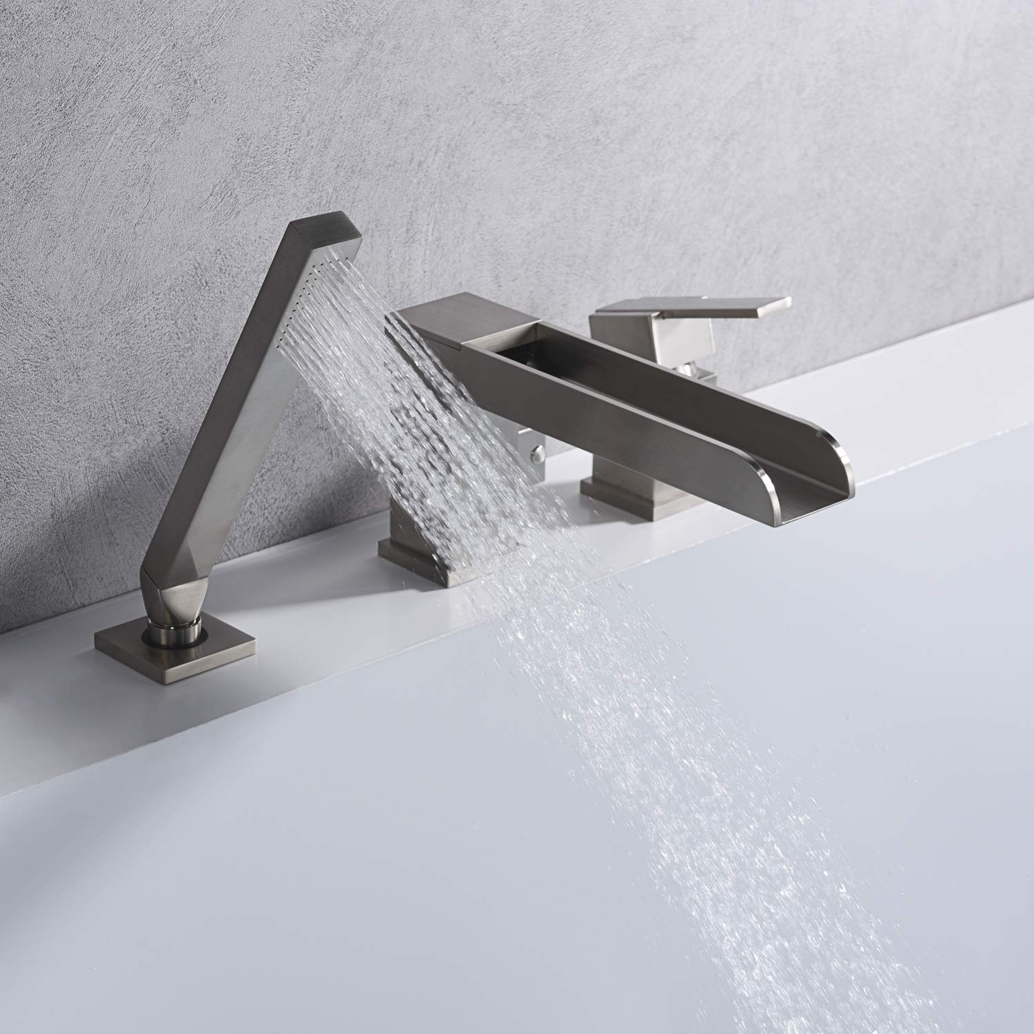 Wasserfall-Badewannenarmatur Mattschwarz – Mit Handbrause, Langem Auslauf & Einhebelmischer (3-Loch Montage)