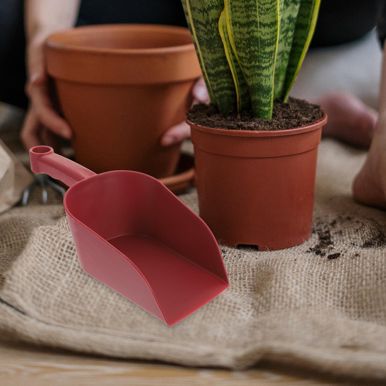 YARNOW 3pcs Garden Hand Shovels for Planting, Soil Scoop and Transplanting Shovel Set, Small to Large Burgundy Outdoor Gardening Tools for Soil Digging and Flower Beds