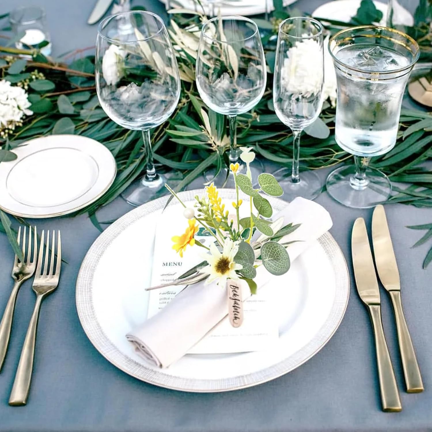 Eucalyptus Leaves Daisies Napkin Rings Green Eucalyptus Leaf Yellow Flower Napkin Buckle Table Decoration for Spring Wedding Party Valentine's Day Festival Decoration Supplies 4 Pcs