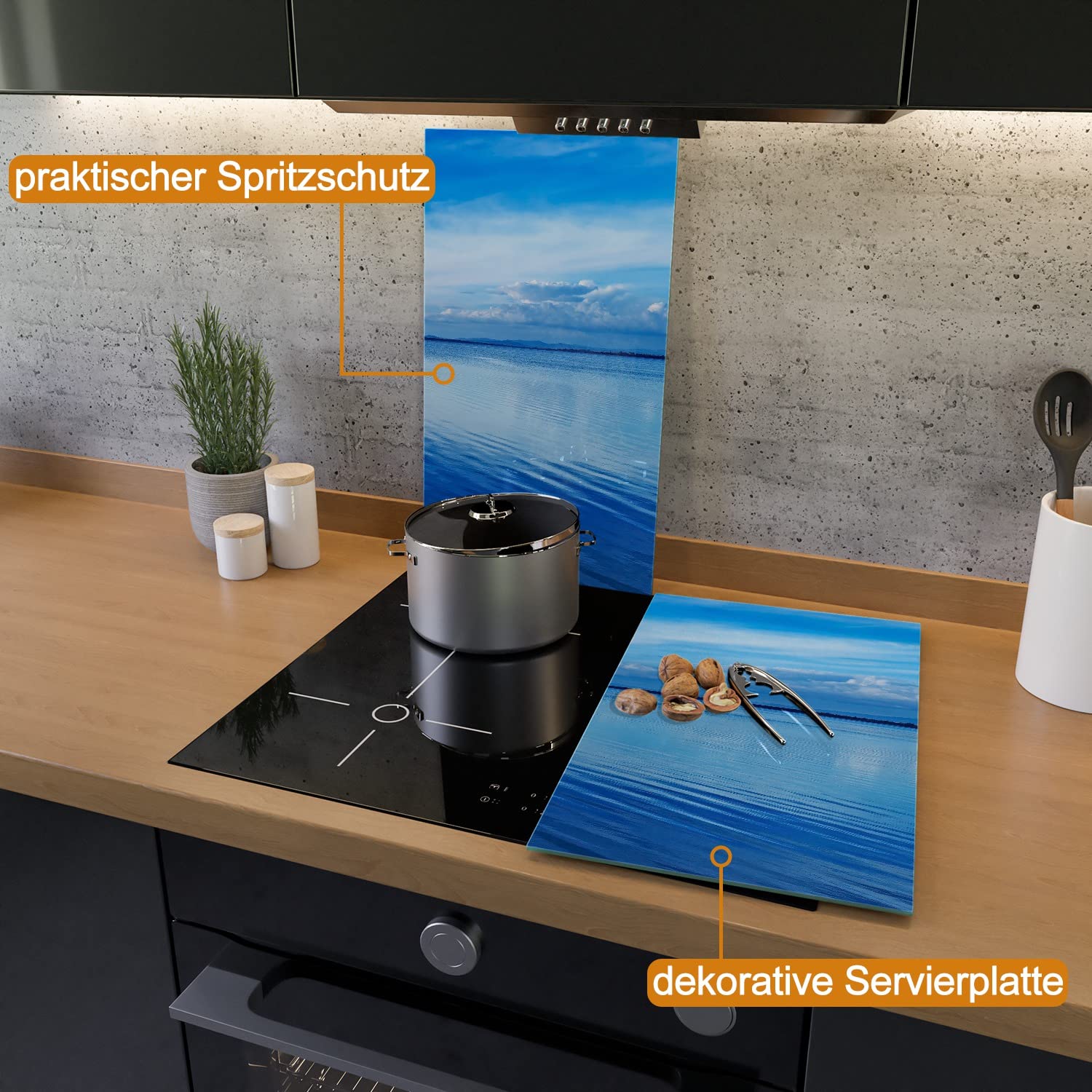 Wallario Herdabdeckplatte/Spritzschutz aus Glas, 2-teilig, 60x52cm mit 8mm hohen Füßen, für Ceran- und Induktionsherde, Blaue Meeresbucht in Italien mit Spiegelung im Wasser