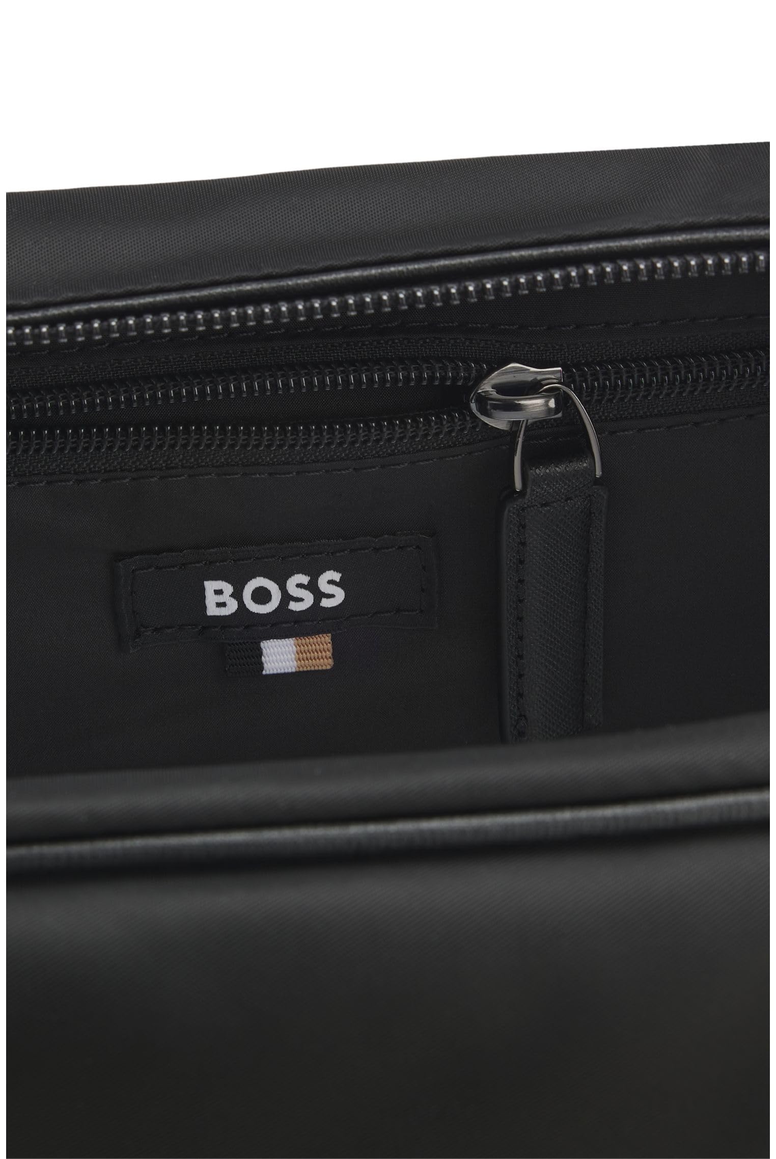 BOSS B_Icon_Washbag