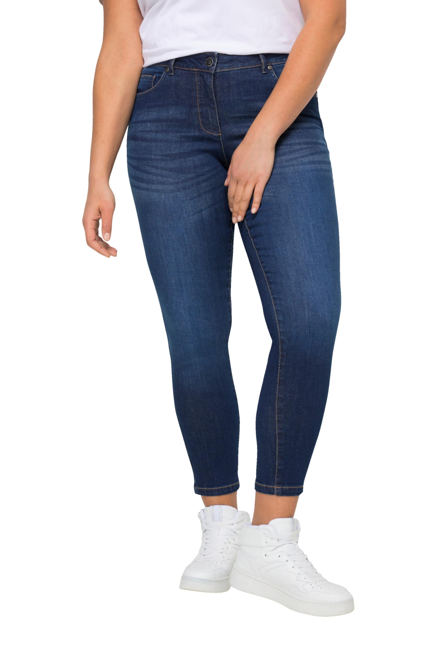Angel of Style Pushup-Jeans Pina# für eine Feminine Silhouette. Bequeme, unsichtbar stützende Passform mit Stretchkomfort. 5-Pocket, Bund mit Gürtelschlaufen, Knopf und Zipper.