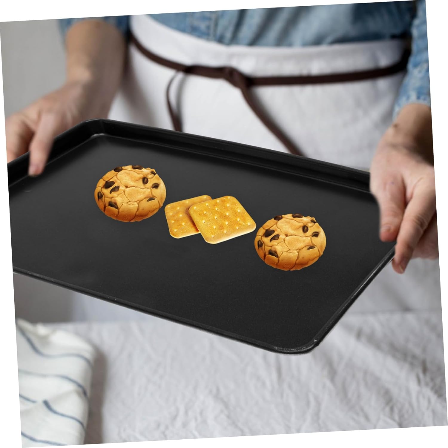 Aluminum Alloy Baking Pan Rectangular Cookie Sheet High-temperature Resistant Metal Tray for Cakes Pies Pastries and Snacks Professional Even Heat Distribution Kitchen Gadget