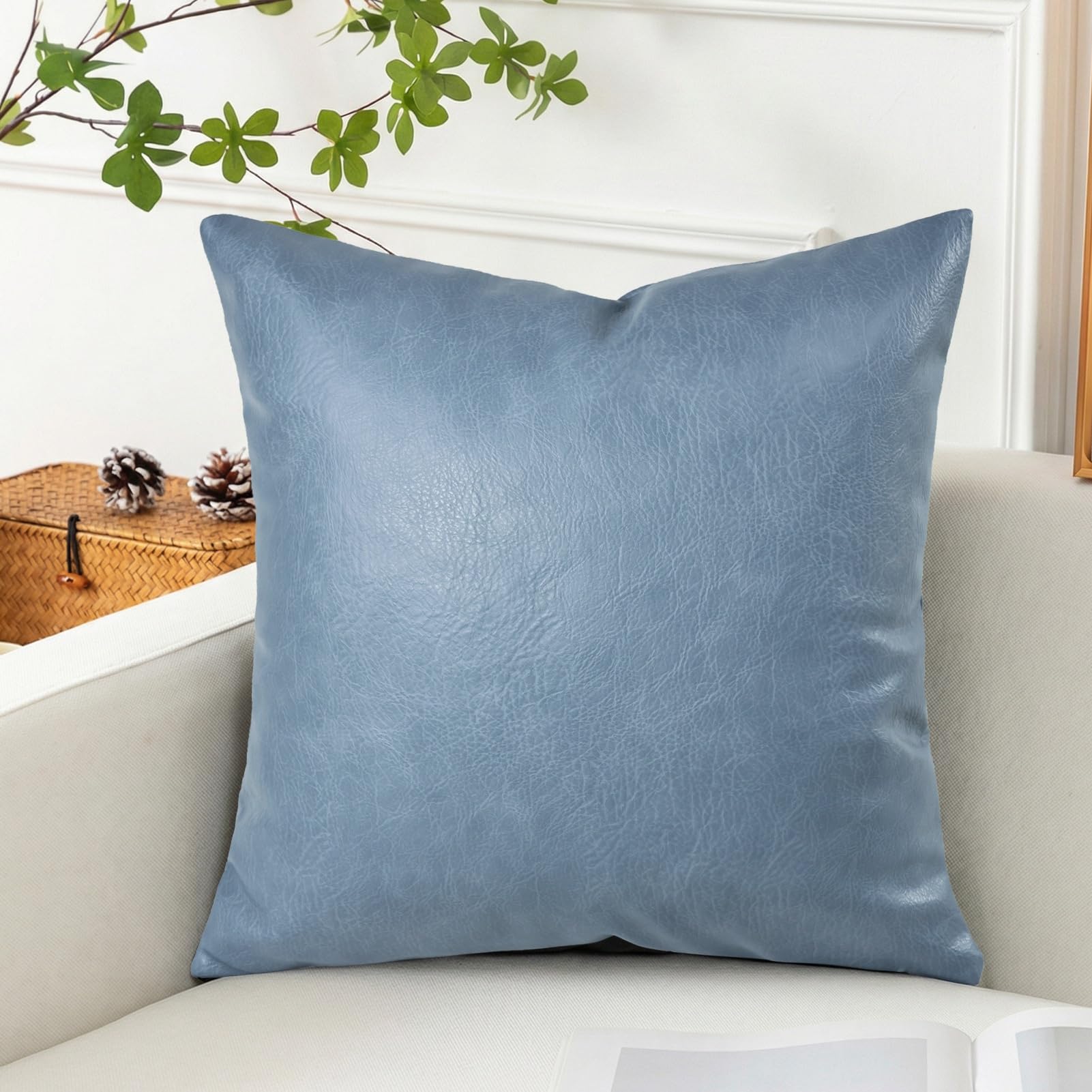 ZEaink Faux Leather Sofa Cushion Pillow Cover 40x40 /45x45/50x50 cm Waterproof Throw Pillow Cover with Zipper Modern Decorative Pillow Cases for Sofa Couch Bedroom Living Room(Peacock Blue,30x50 cm)