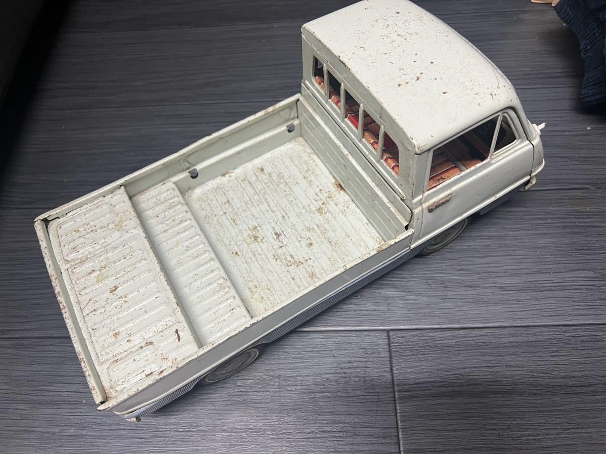 ブリキ　マツダ　ボンゴ Amazon.co.jp: 当時物 野村トーイ マツダ ボンゴ トラック ブリキ