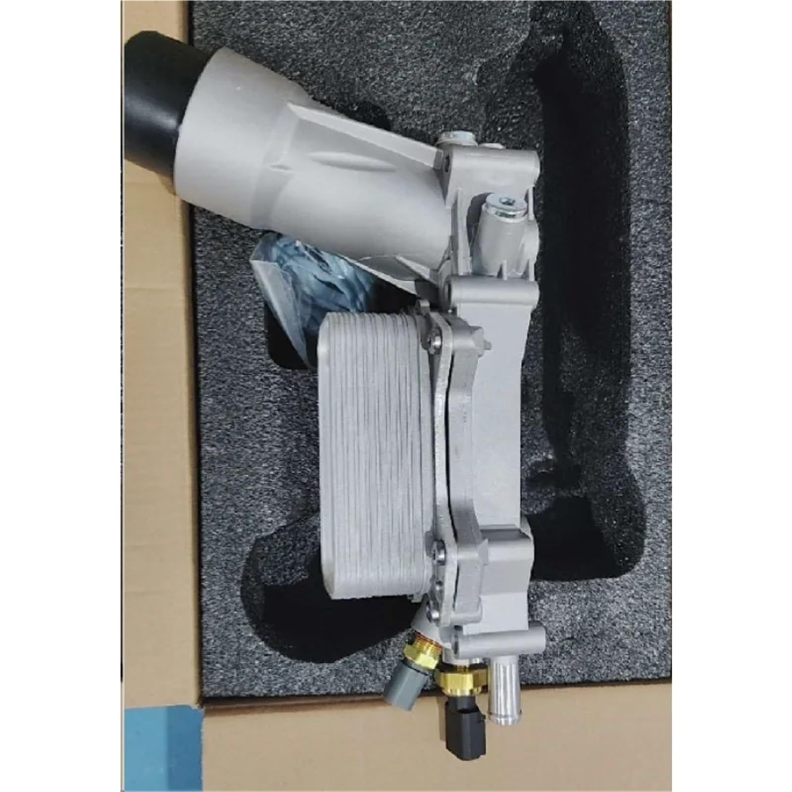 Seal oil filter housing Do Chrysler Do Dodge 5184294AE 68105583AF obudowa adaptera filtra oleju chłodnicy