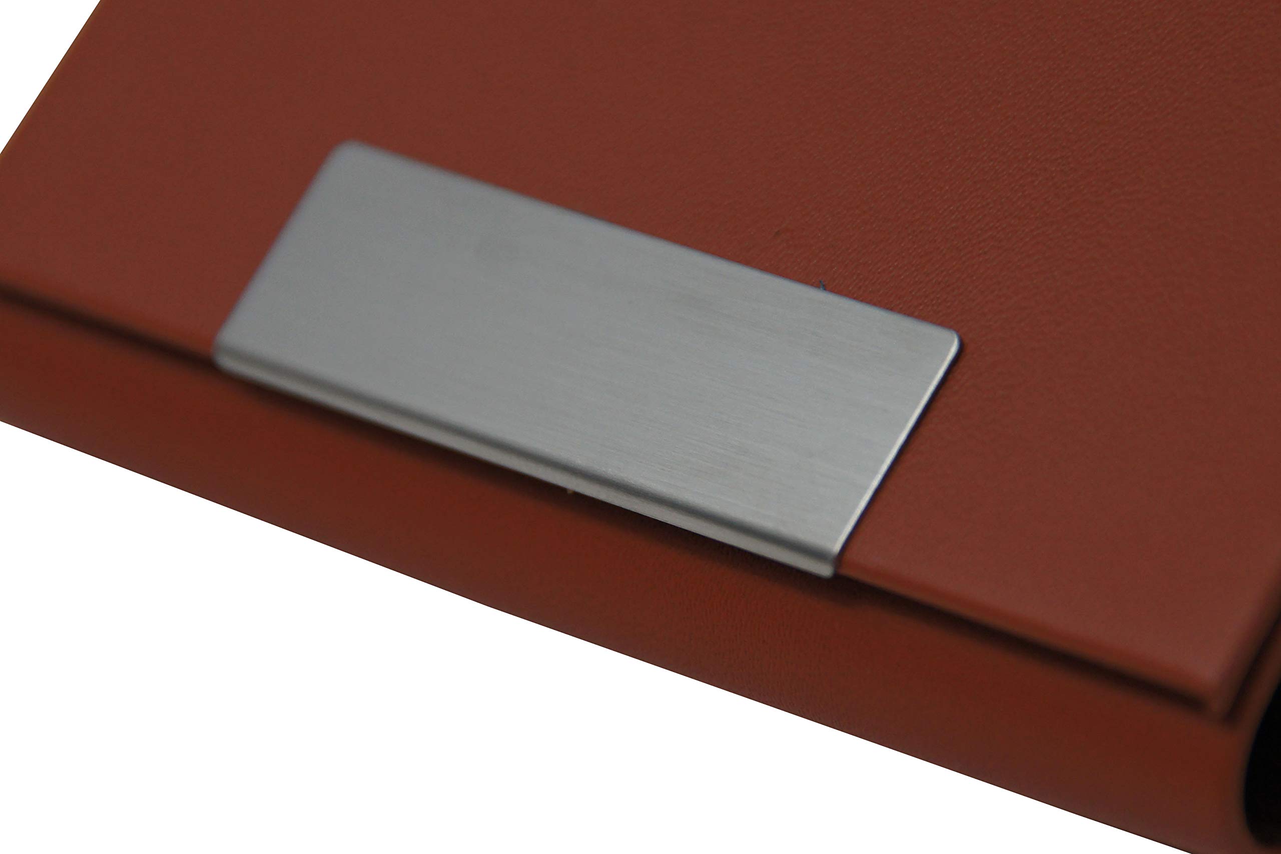 Visitenkartenetui braun - hochwertiges Kunstleder mit Magnetverschluss in gebürstetem Edelstahl, edle Visitenkartenbox im Business-Look von K.DESIGNS