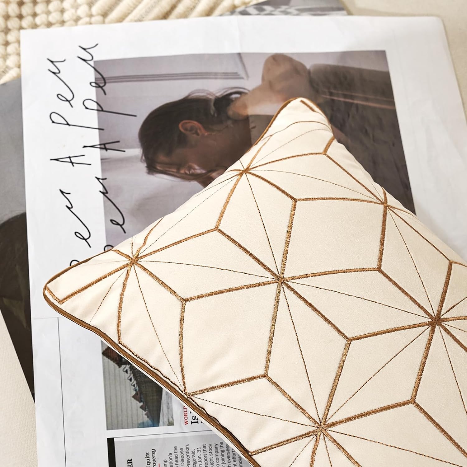 Aeckself 12 x 20 Inch White Gold Plaid Geometric Lines Embroidery Velvet Cushion Case Luxury Modern Rectangle Throw Pillow Cover Decorative Pillow for Couch Living Room Bedroom Car - Image 4