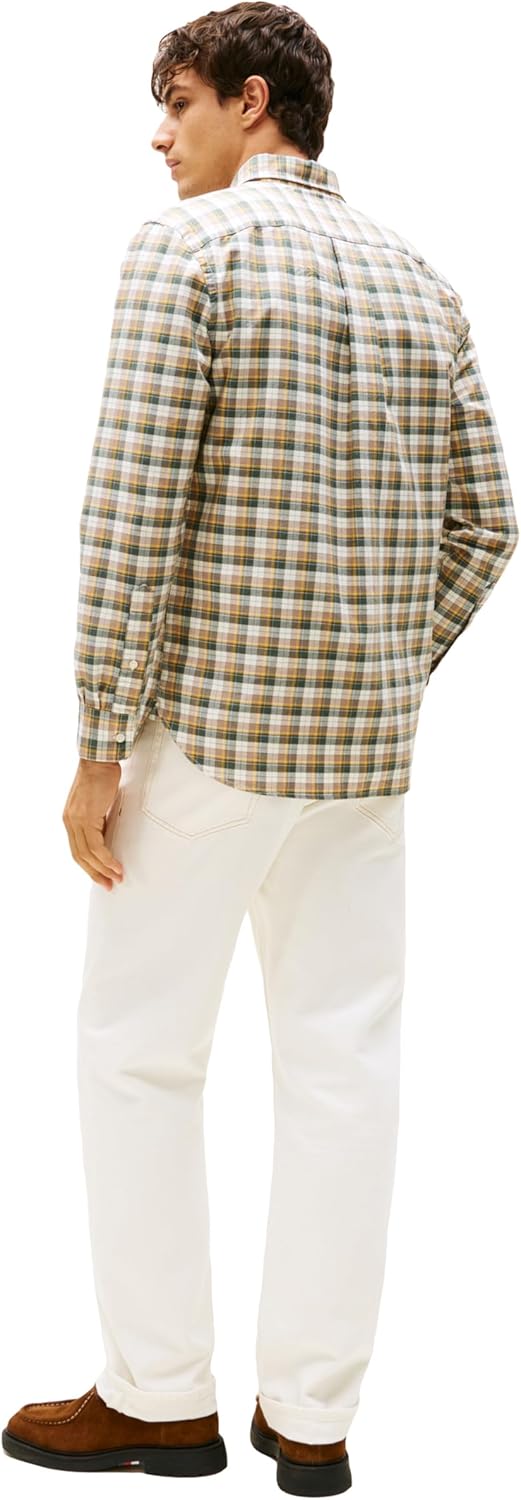 Tommy Hilfiger Mens Long Sleeve Oxford Shirts in Regular Fit, Men's Button Down Shirts, Also Available in Big and Tall - Image 4