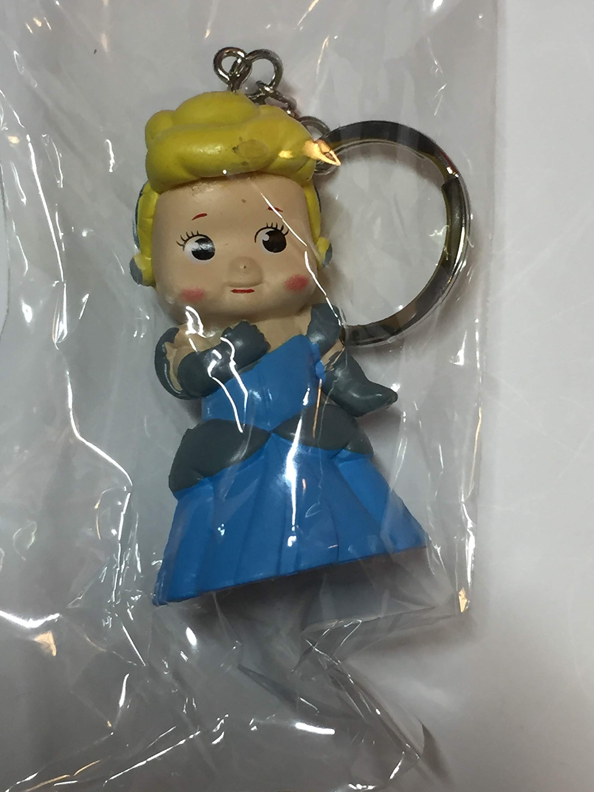 キュージョン　ディズニー　シンデレラ　キューピー　根付けストラップ Amazon.co.jp: ディズニー キャラクター キューピー シンデレラ