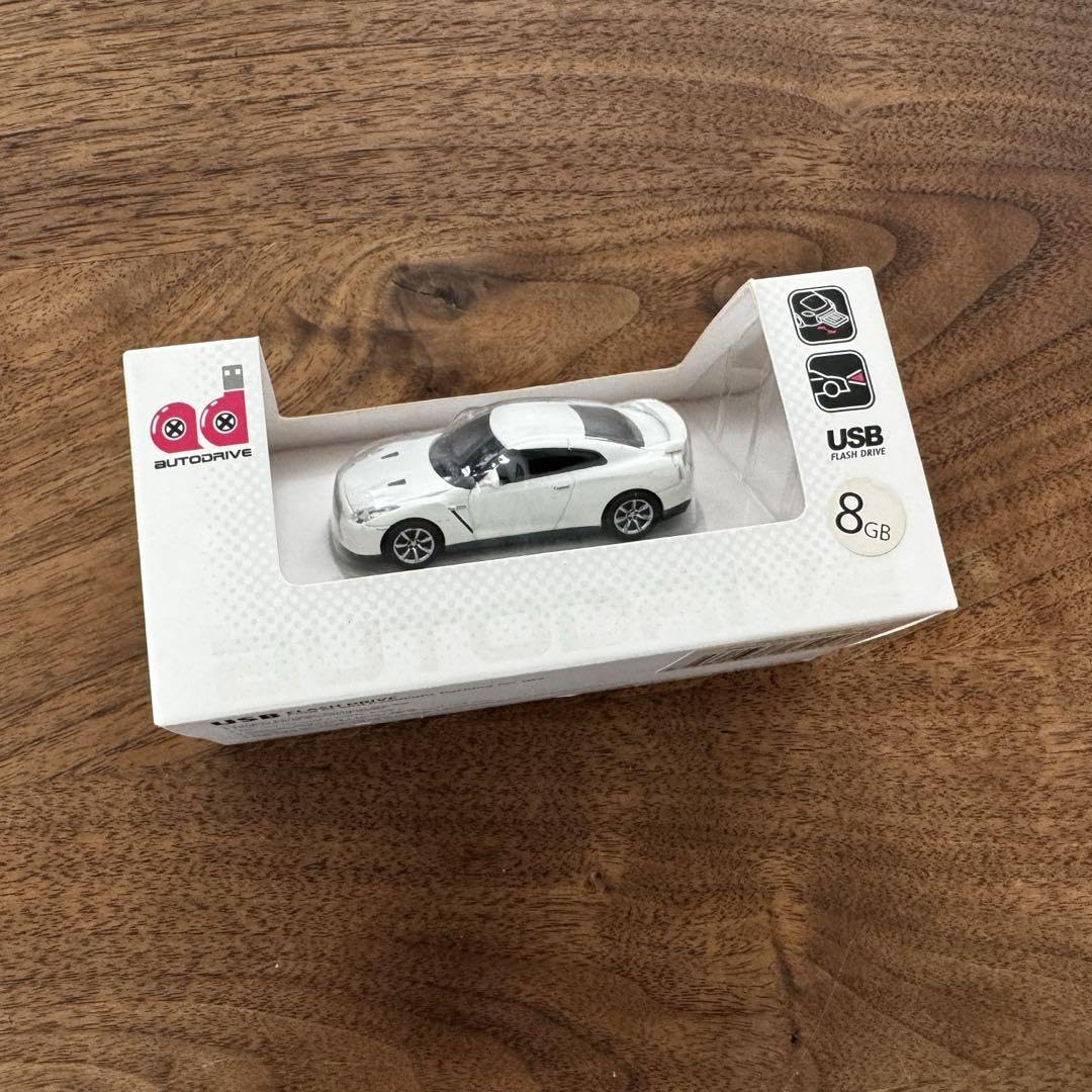 日産 - 非売品　GT-R USBメモリ R35 日産オンラインショップ：NISSAN GT-R USBメモリ