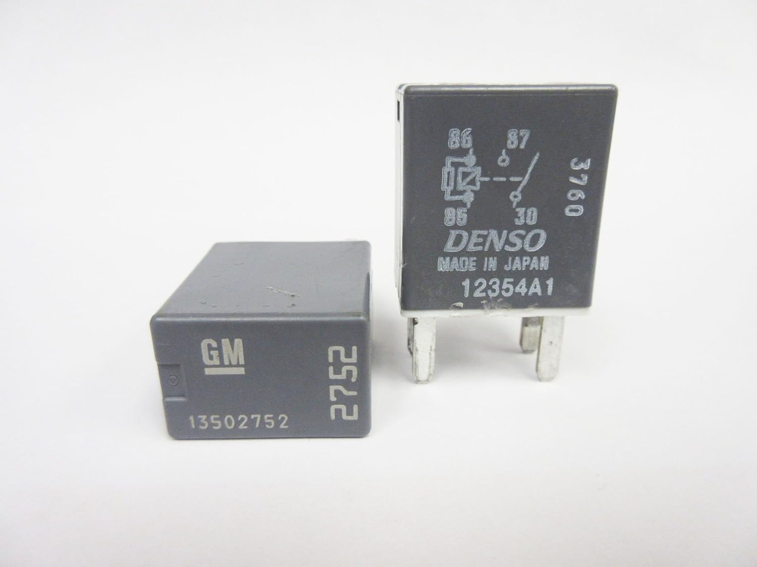 Реле gm 13502752