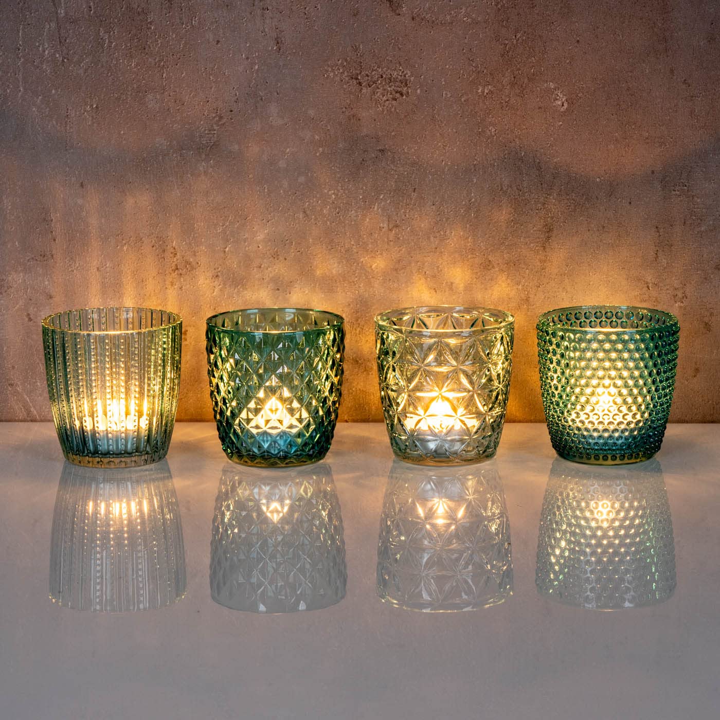 Set Di 4 Portacandele Antivento In Vetro Turchese, Stile Retrò, Altezza 7.5 Cm, Decorazione Da Tavolo Per Candele, Fai Da Te - copertina