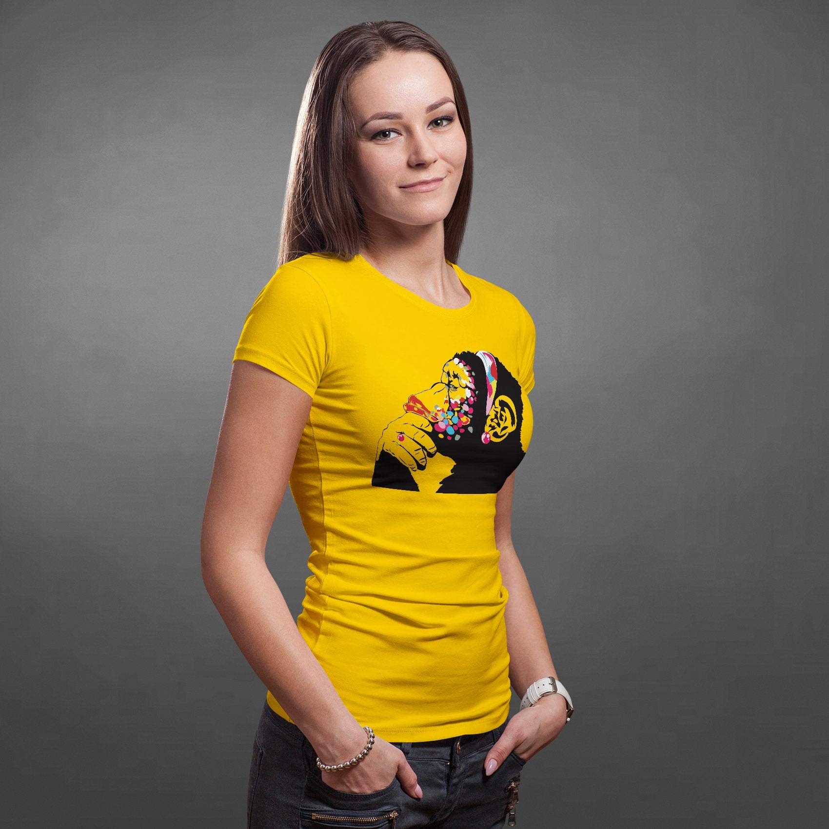 Banksy Monkey Art - Maglietta da donna con stampa divertente e simpatica maglietta con graffiti da strada – Top Thinking Birthday – T-shirt design con cuffie per la cameretta Rosso XL