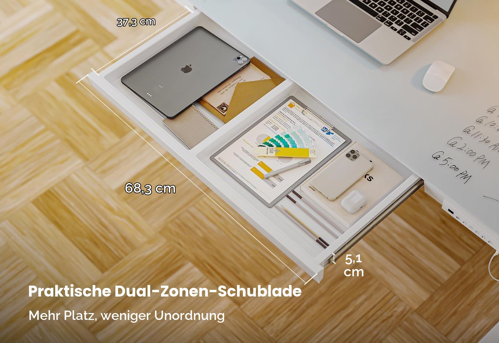 FEZIBO Elektrischer Stehschreibtisch mit Glasplatte, höhenverstellbar, 140 x 60 cm, Homeoffice-Tisch, mit USB-A- bis C-Ladeanschluss, Weißer Rahmen/Weiße Tischplatte