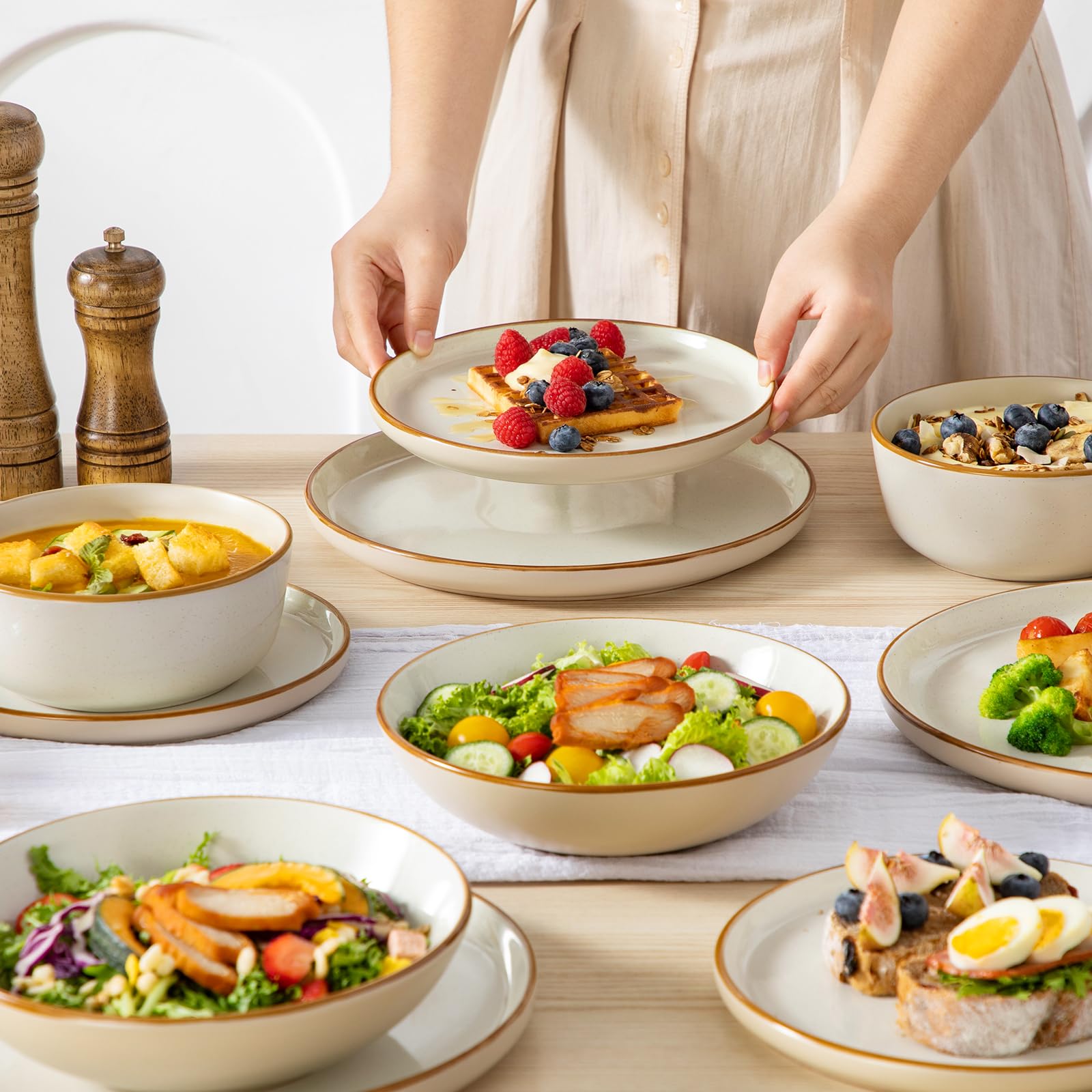 Geschirrset 6 Personen, vancasso RENO 24-tlg Steingut Teller Set Modern, Tafelservice mit Speiseteller, Suppenteller, Dessertteller, Schüsseln, Geschirr Spülmaschinenfest & Mikrowellengeeignet, Beige