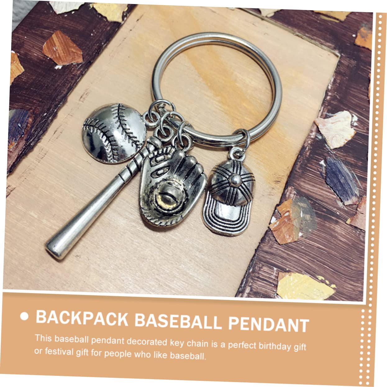 SHERCHPRY Fashionable Softball Keychain Set Baseball Key Chain Baseball Keyring Keychains for Men Women